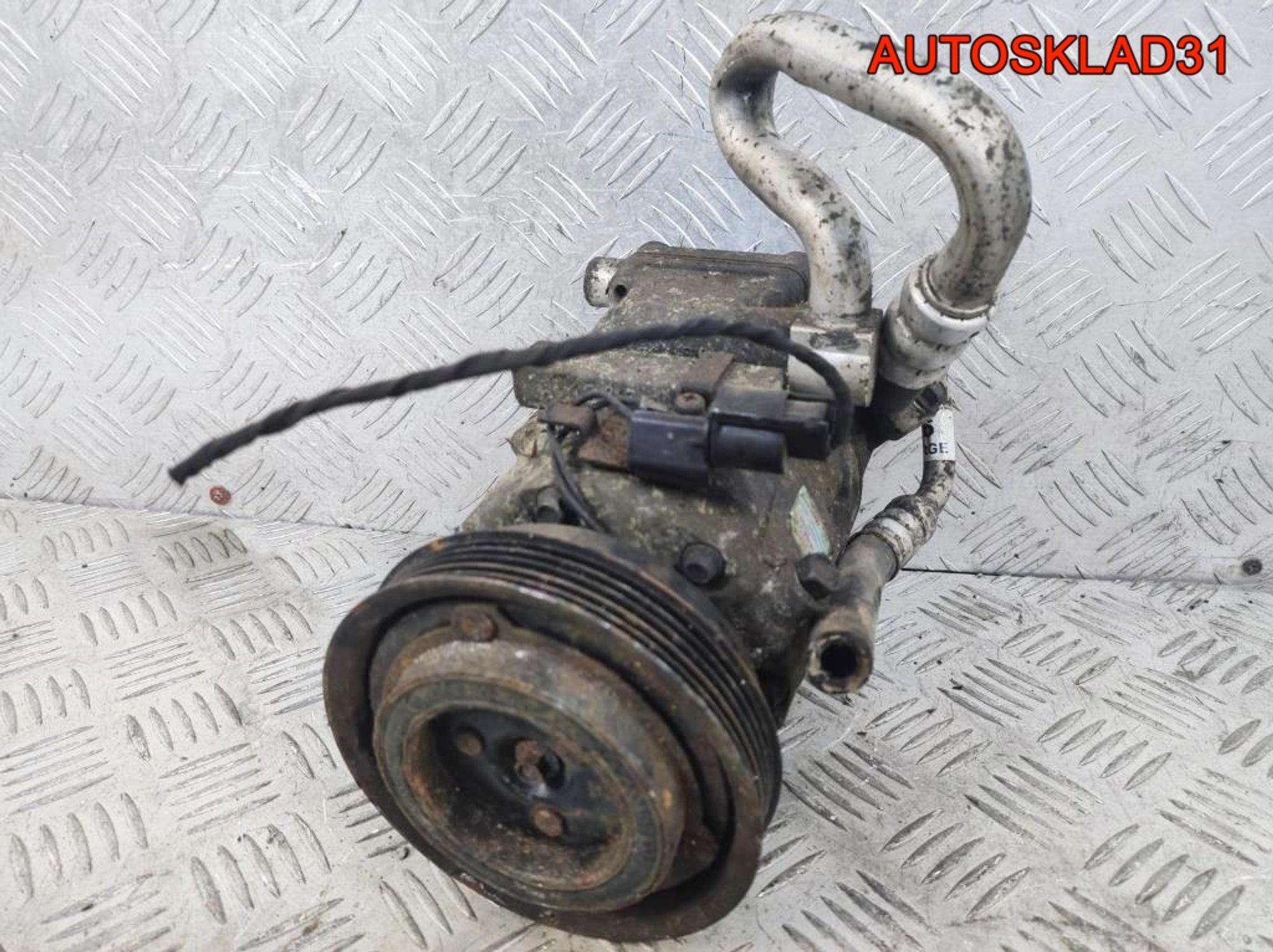 Компрессор кондиционера Hyundai i30 977012H240, 6000 рублей, Дубовое