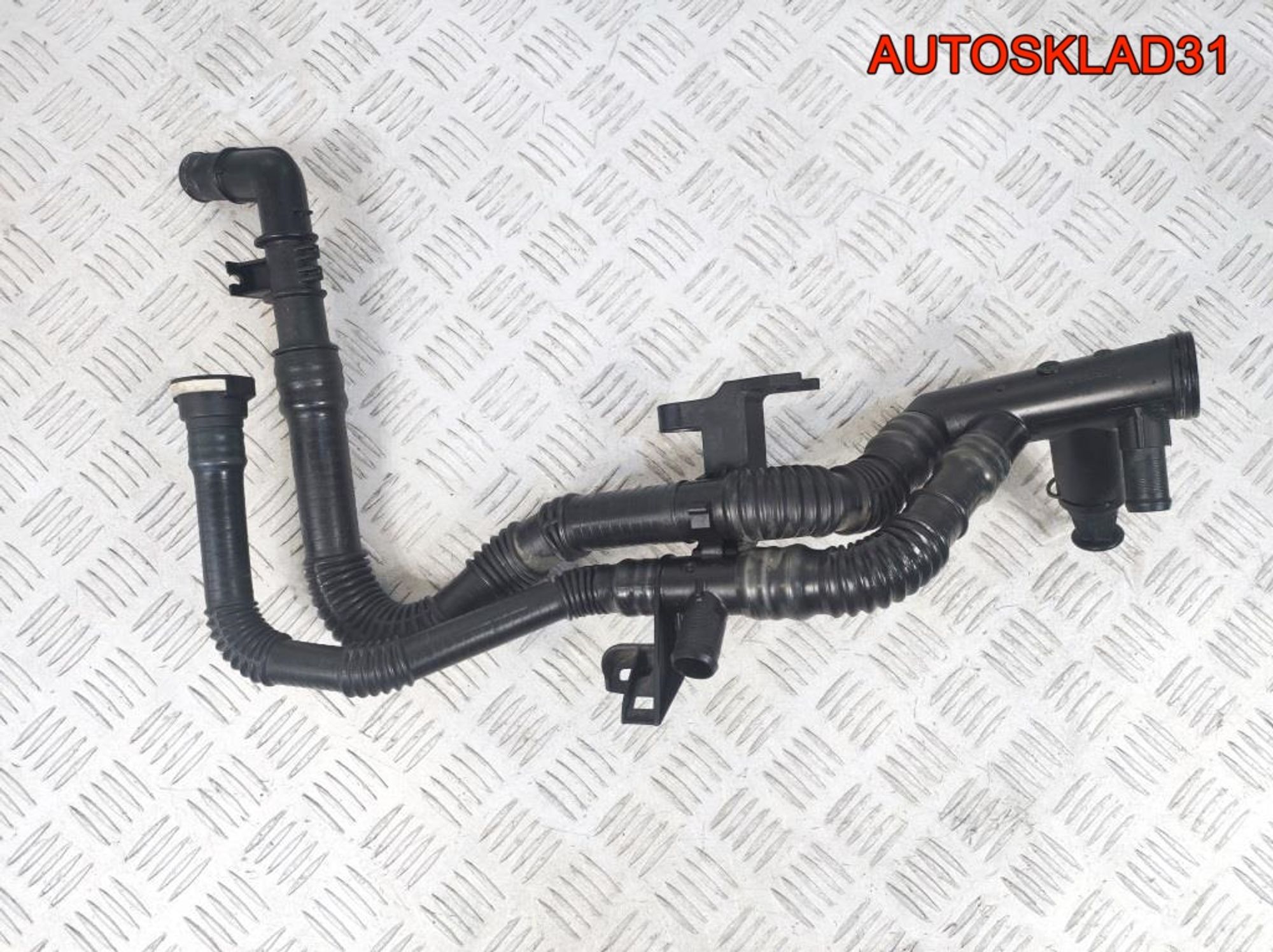 Корпус термостата Ford Focus 2 9647768980, 1300 рублей, Дубовое