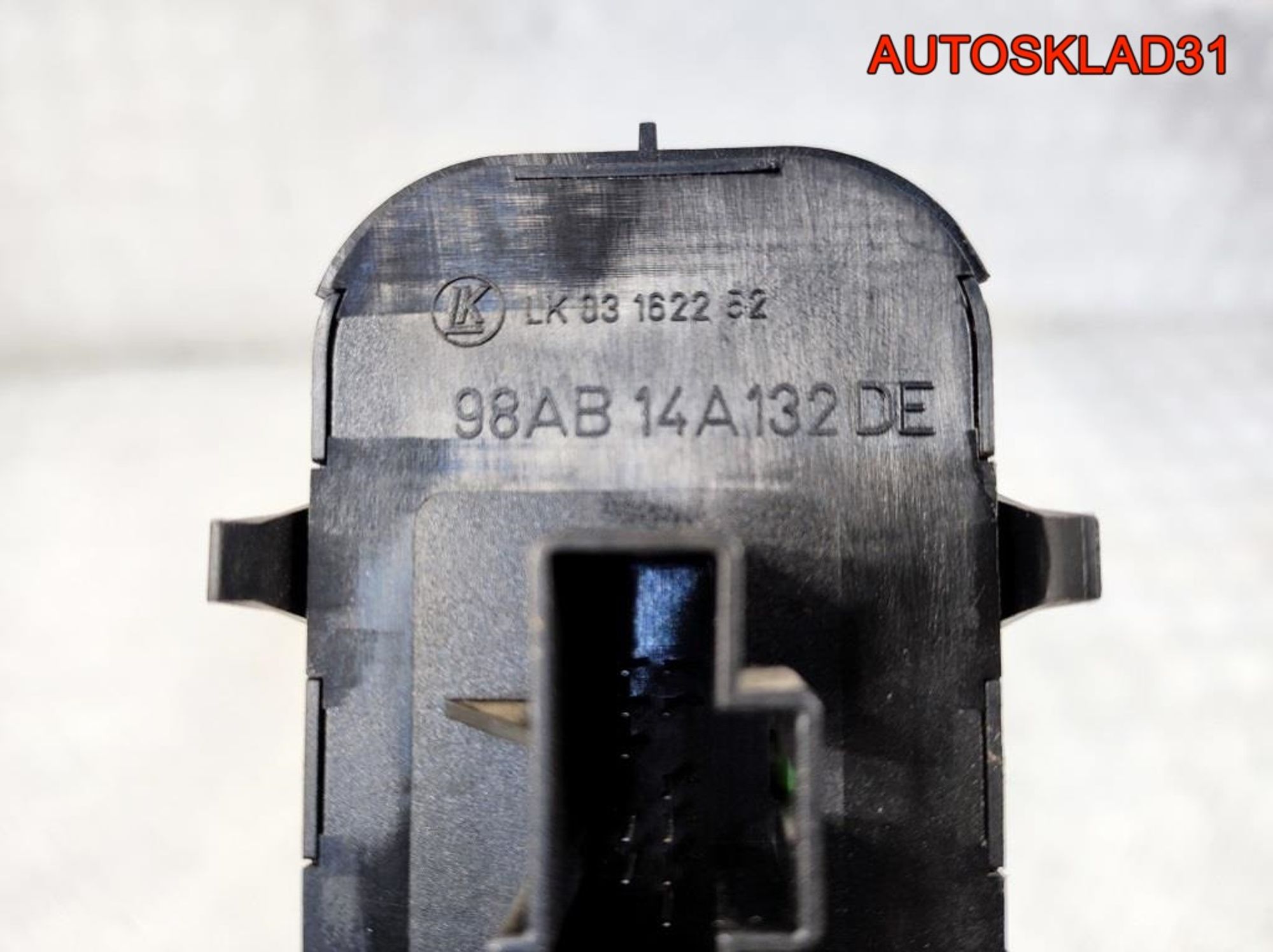 Блок управления стеклоподъемниками Ford Focus 1, 1700 рублей, Дубовое