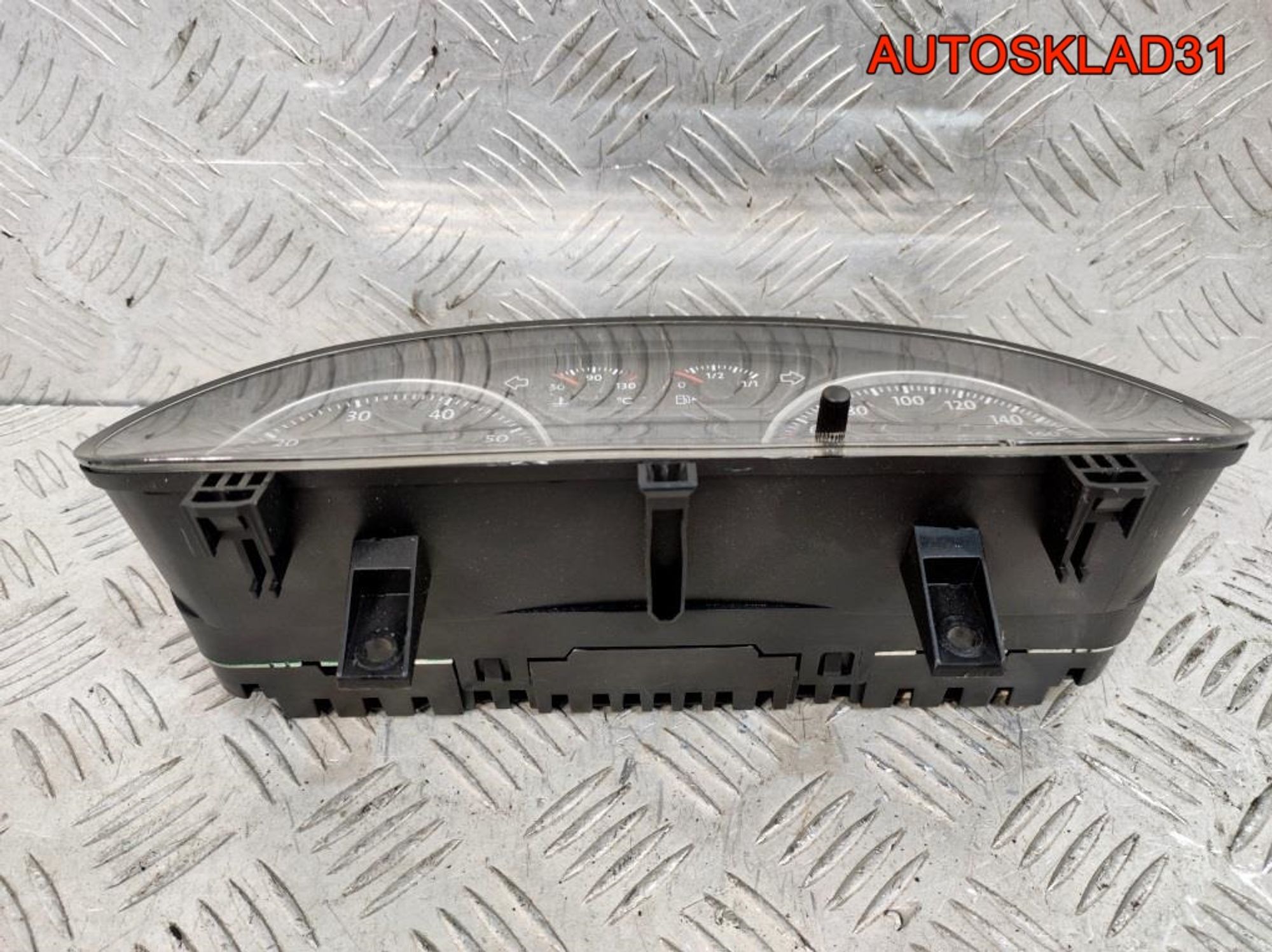 Панель приборов VW Polo 4 6Q0920803T, 13500 рублей, Дубовое