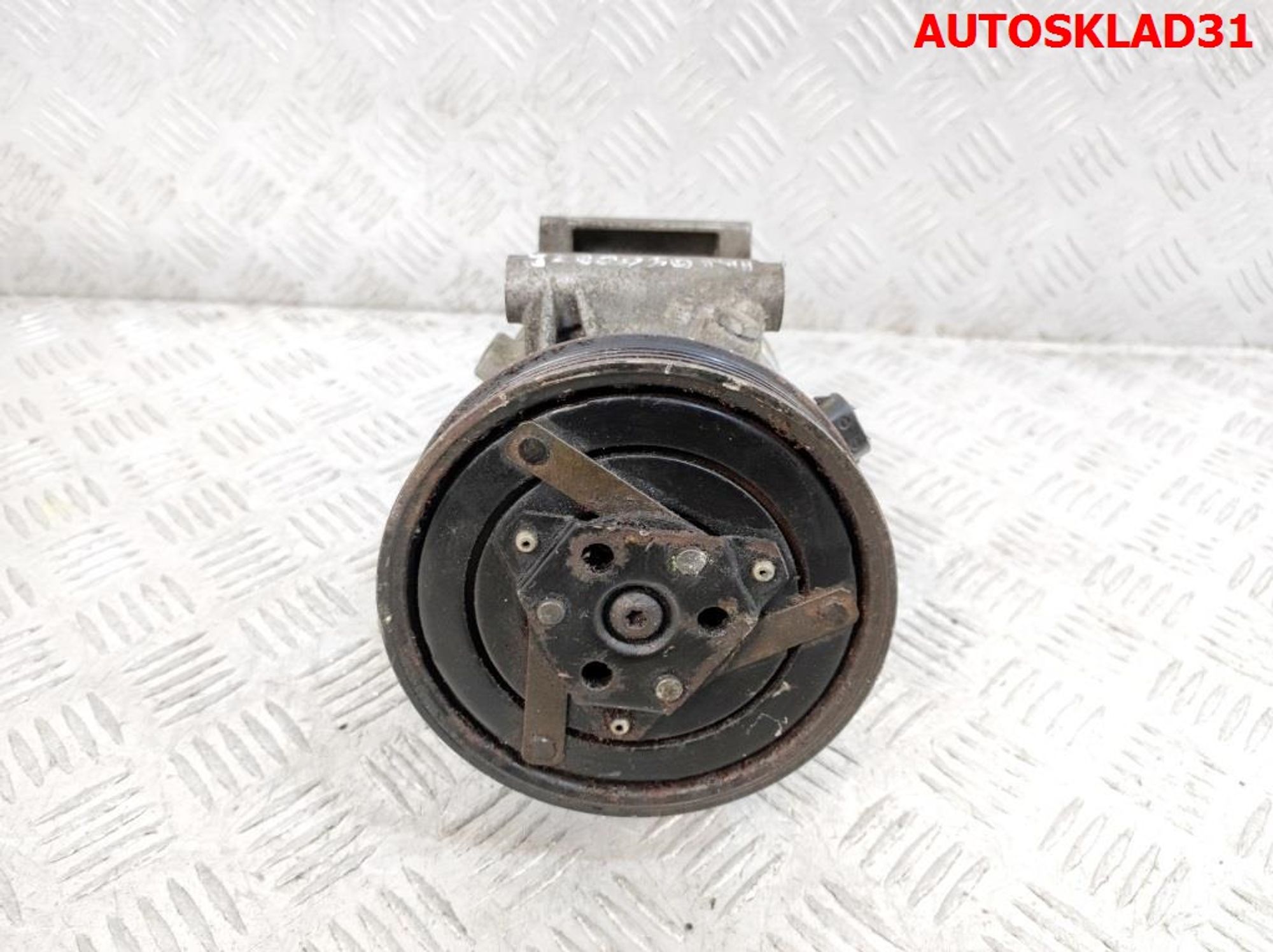 Компрессор кондиционера Renault Megane 2 1,6 Бензин 8200050141, 8000 рублей, Дубовое