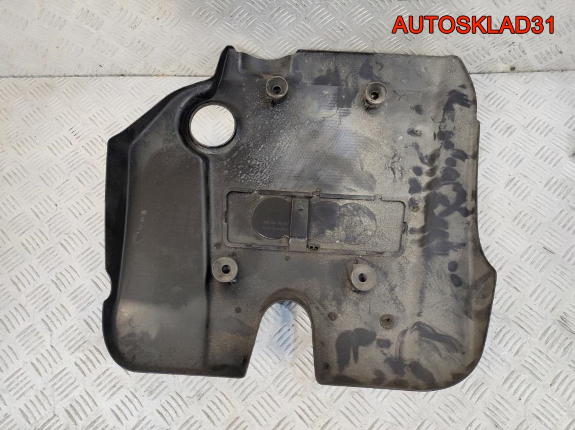 Накладка декоративная Audi A3 8L 06A103925AR, 2500 рублей, Дубовое