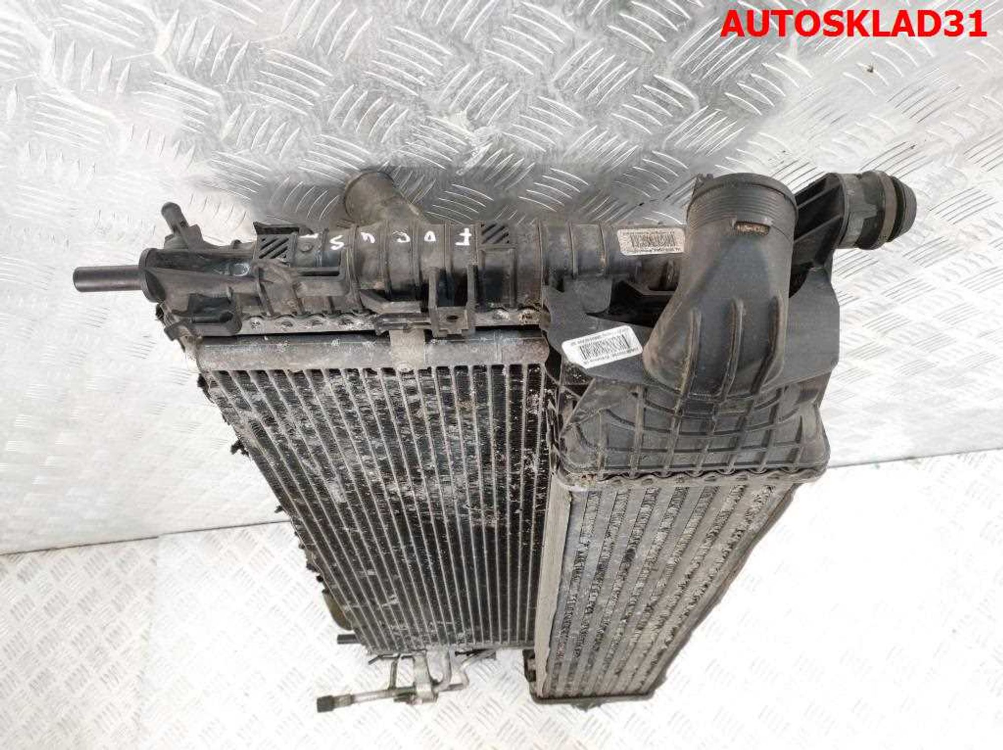 Кассета радиаторов Ford Focus 2 1,6 Дизель 3M5H8005TH, 3000 рублей, Дубовое