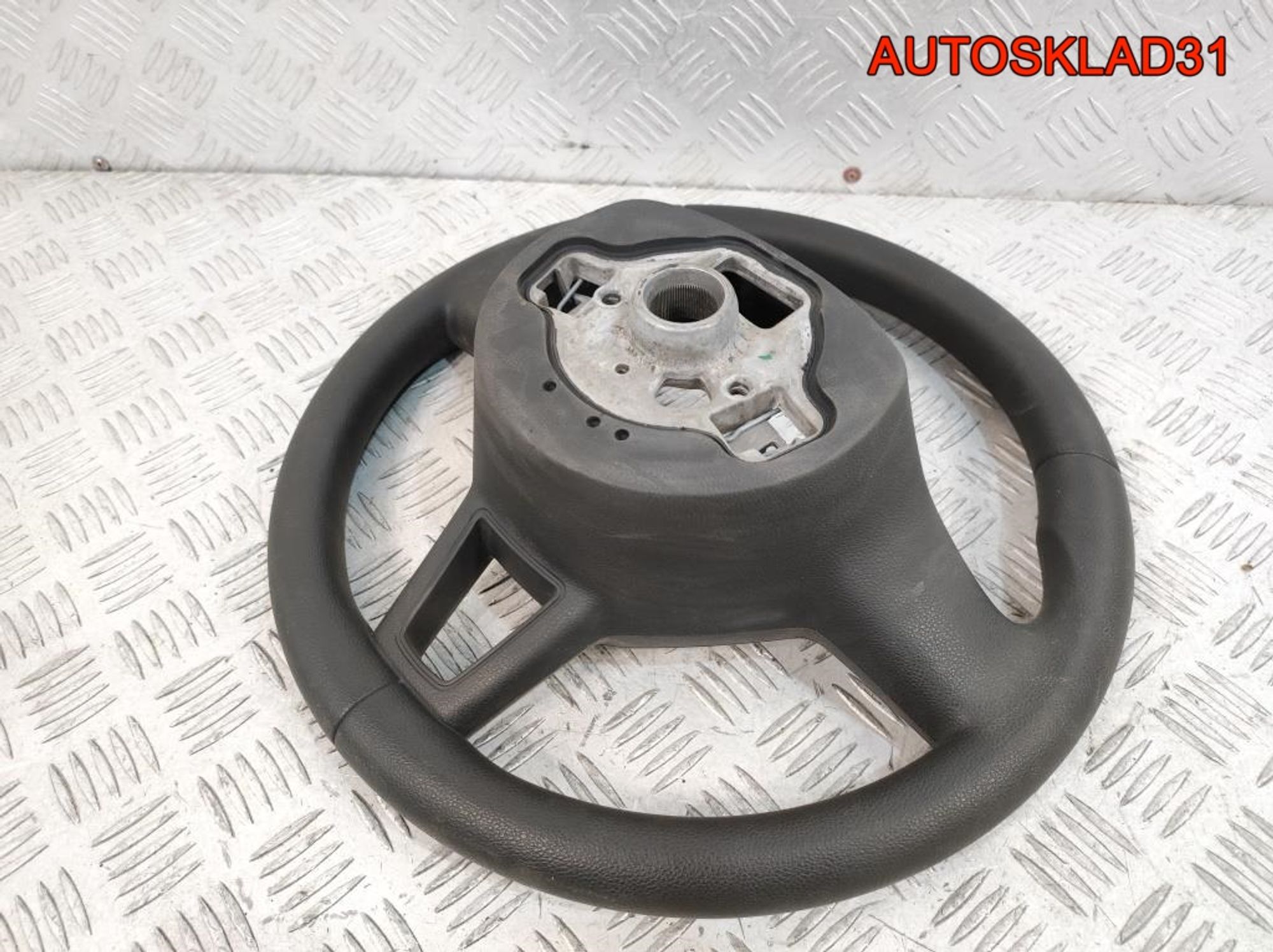 https://ycs.partsauto.market/partsauto-images/thmbs/userImages/edda01b21c13eaa6671738306aa09410/part/55662c66-c4e2-4b85-8d64-9d62590d96a3_1781617990552.jpg