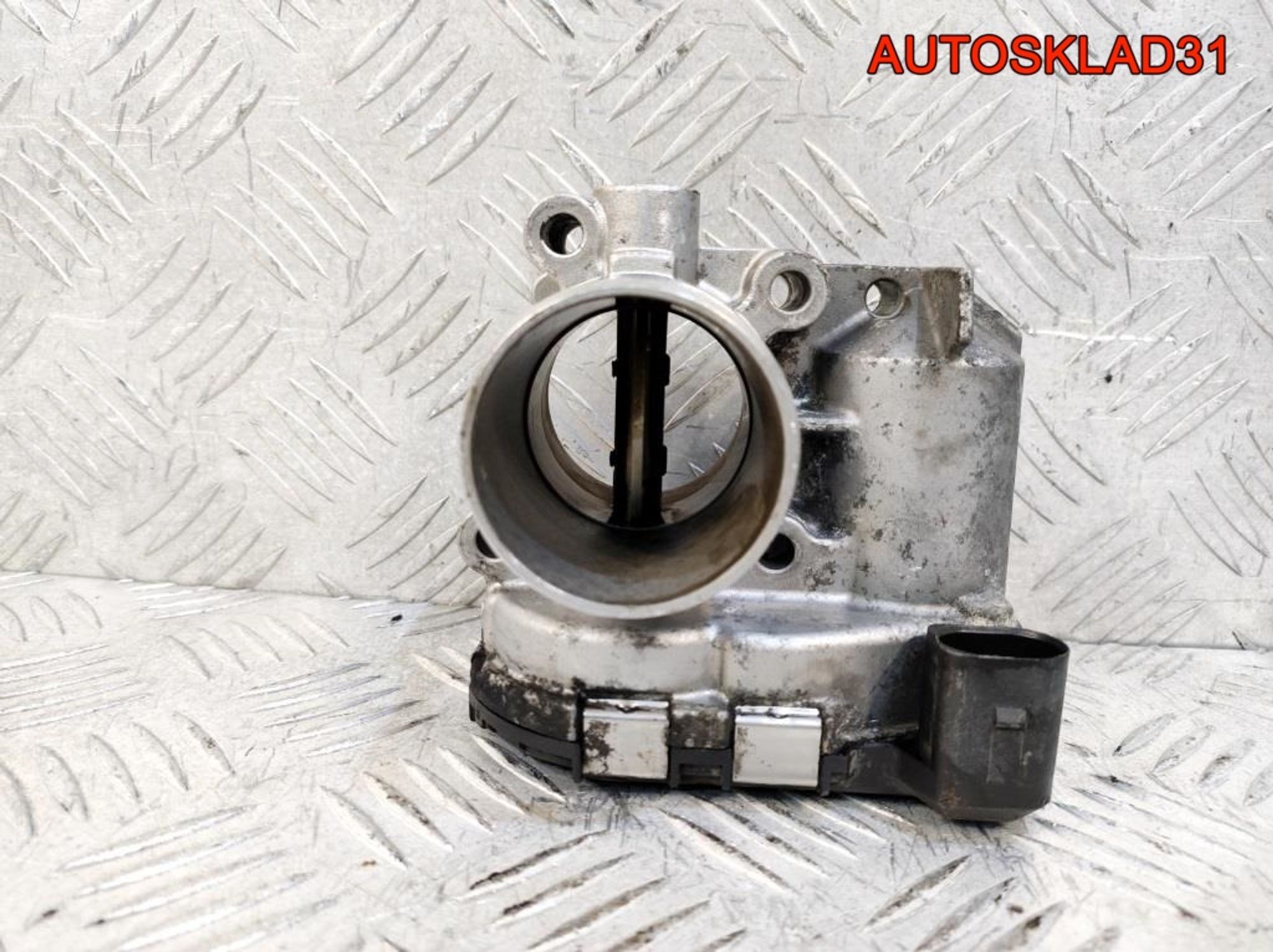 Заслонка дроссельная Renault Megane 2 8200330810, 1800 рублей, Дубовое