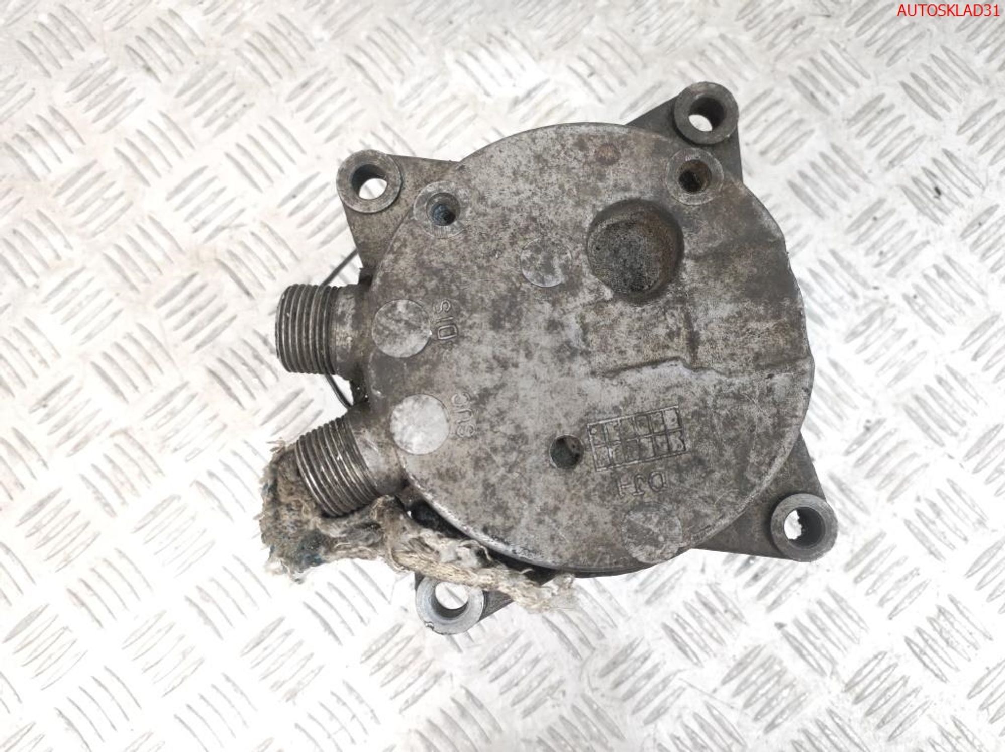 Компрессор кондиционера VW Passat B5 1,6 Бензин HRMG05, 4000 рублей, Дубовое