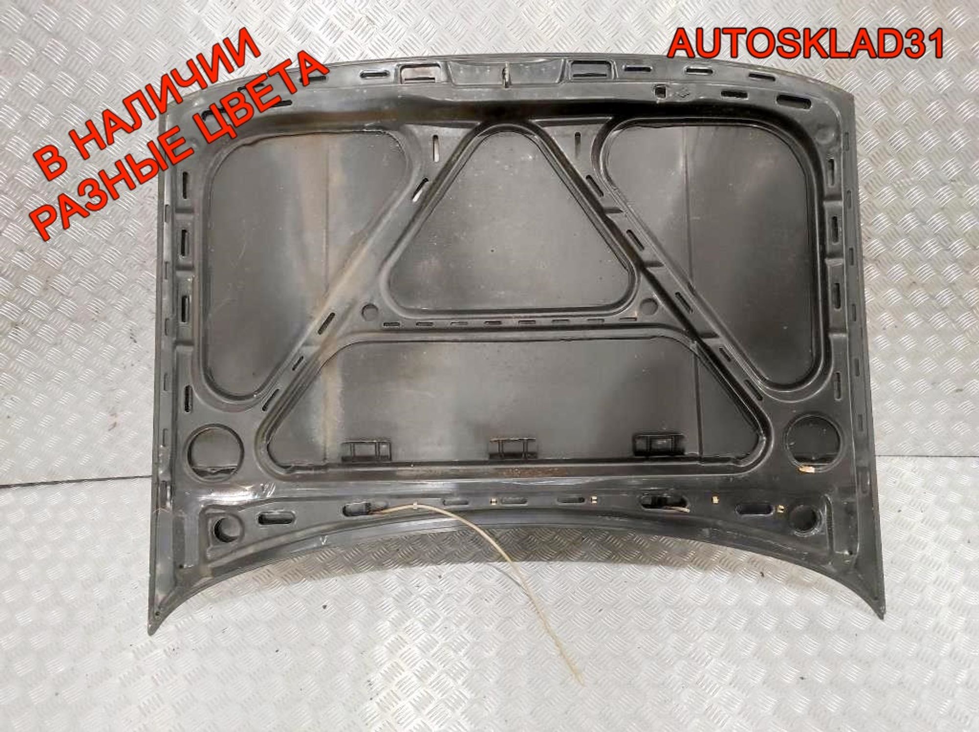 Капот Volkswagen Passat B3 357823031C, 2000 рублей, Дубовое