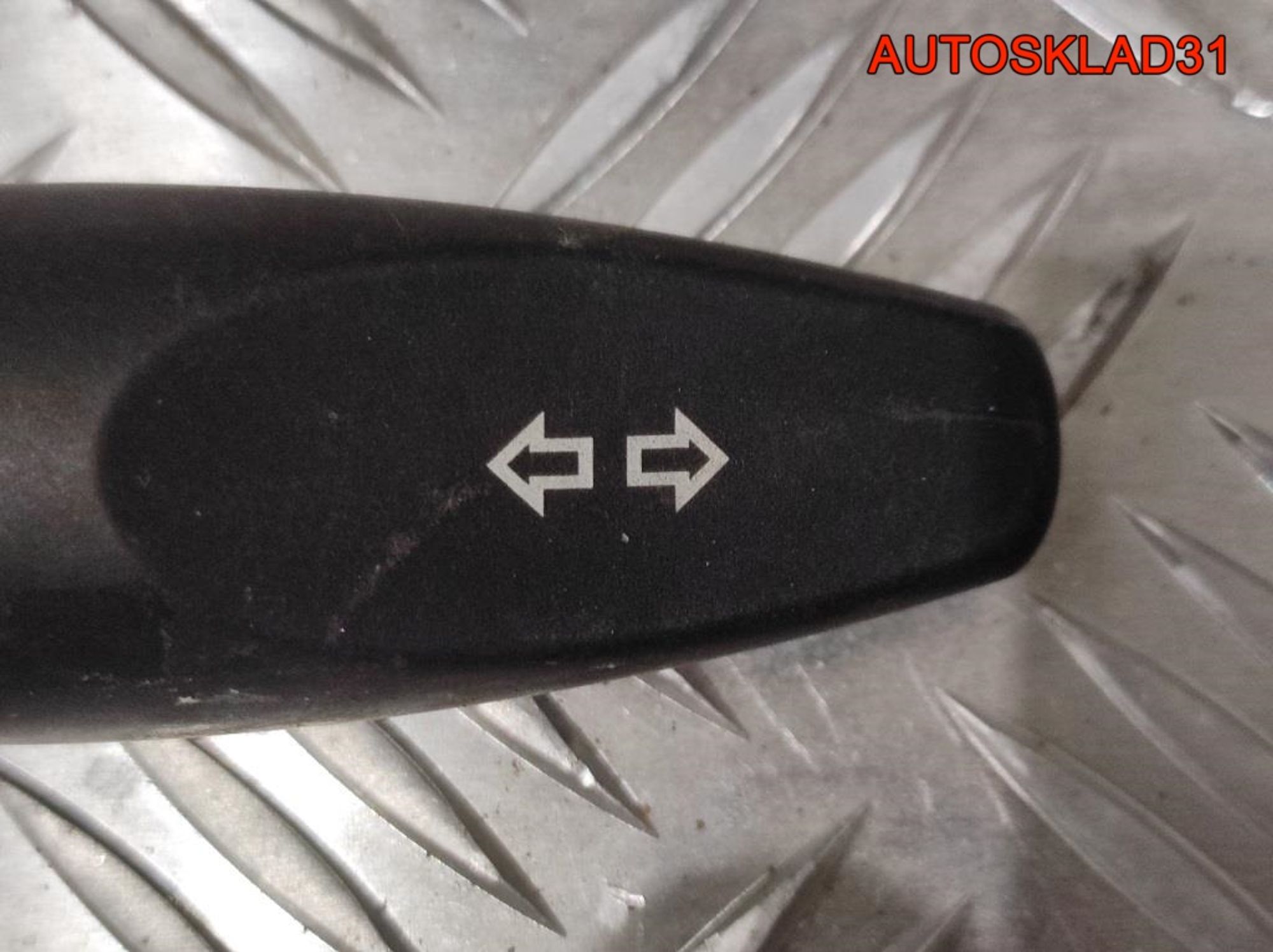Переключатель поворотов Ford Focus 1 98AG13335AE, 700 рублей, Дубовое