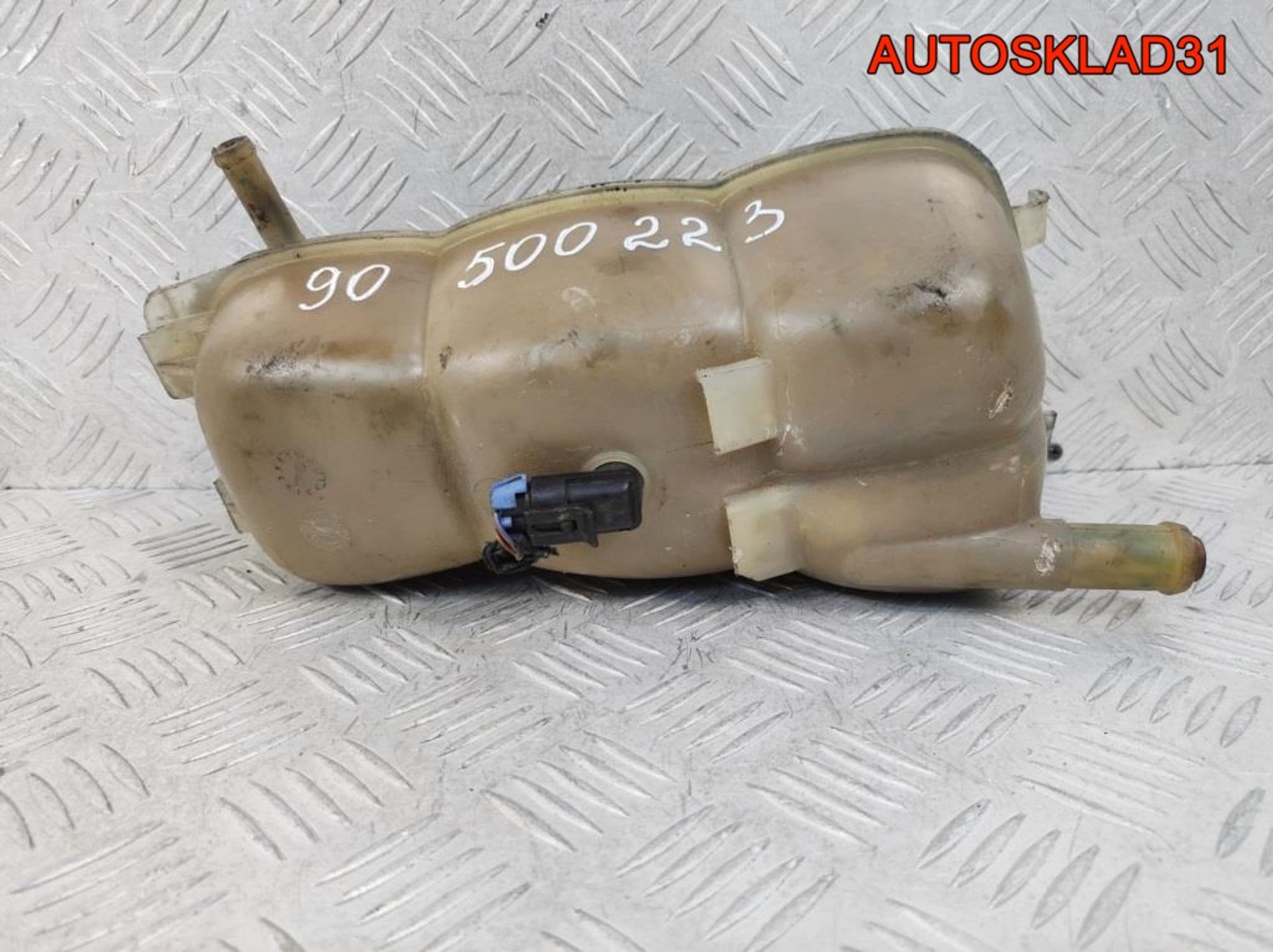 Бачок расширительный Opel Omega B 90500223, 1700 рублей, Дубовое