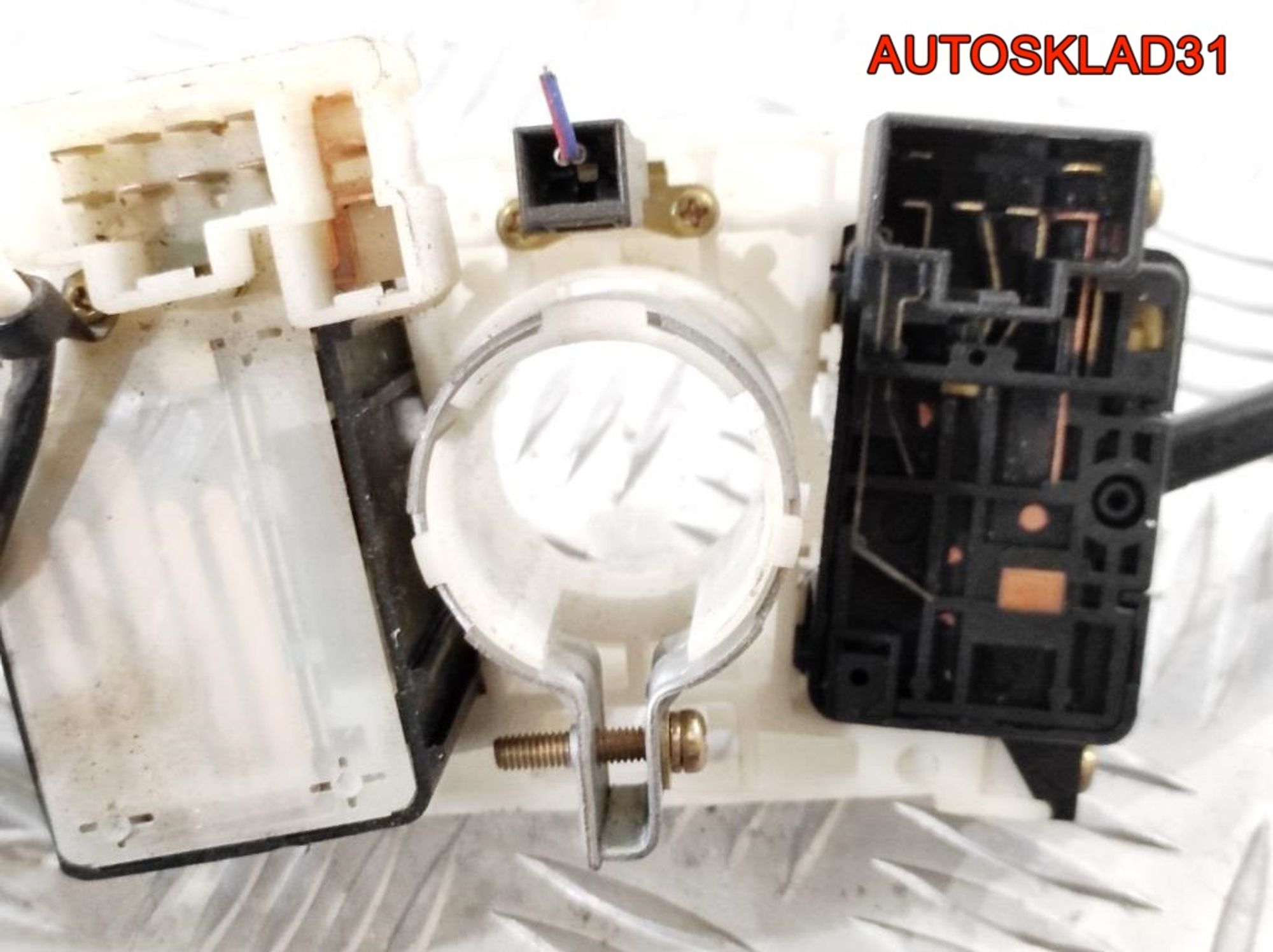 Переключатель подрулевой Nissan Micra K10, 1500 рублей, Дубовое