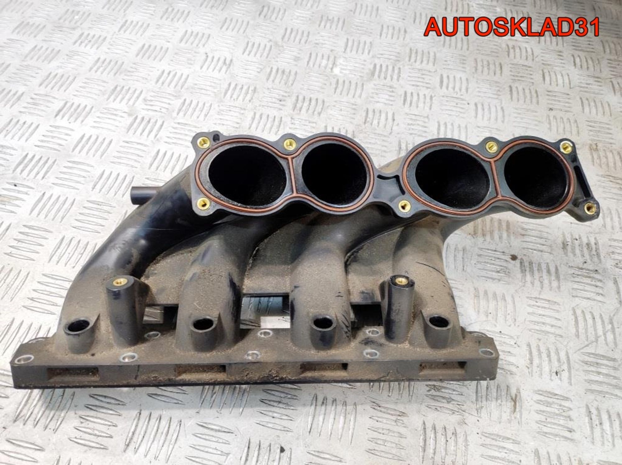 Коллектор впускной VW Golf 4 1.8 AGN 06A133206C, 1000 рублей, Дубовое