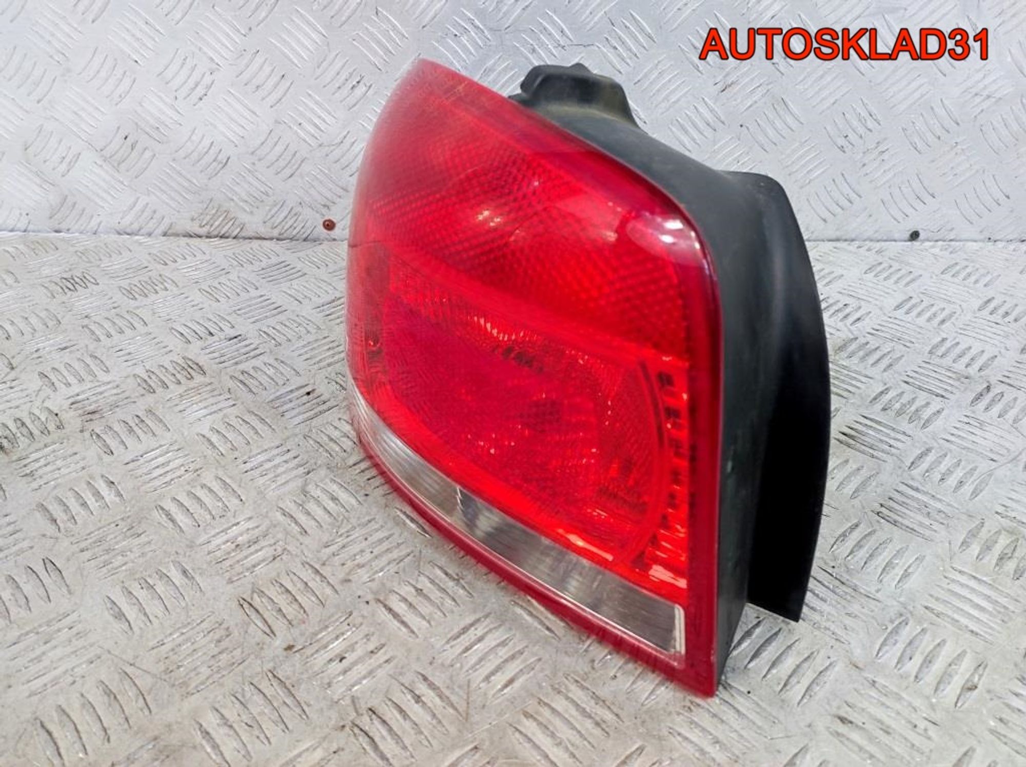 Фонарь задний левый Audi A3 8P1 8P0945095, 2900 рублей, Дубовое