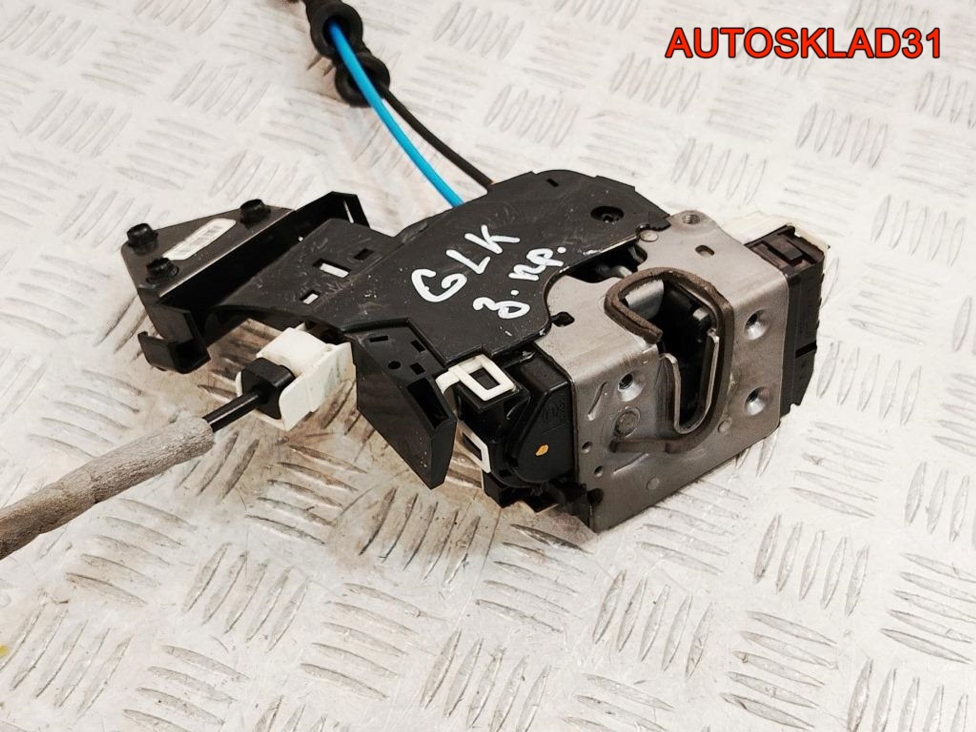 Замок двери задней правой Mercedes Benz GLK X204 A2047301435, 2500 рублей, Дубовое