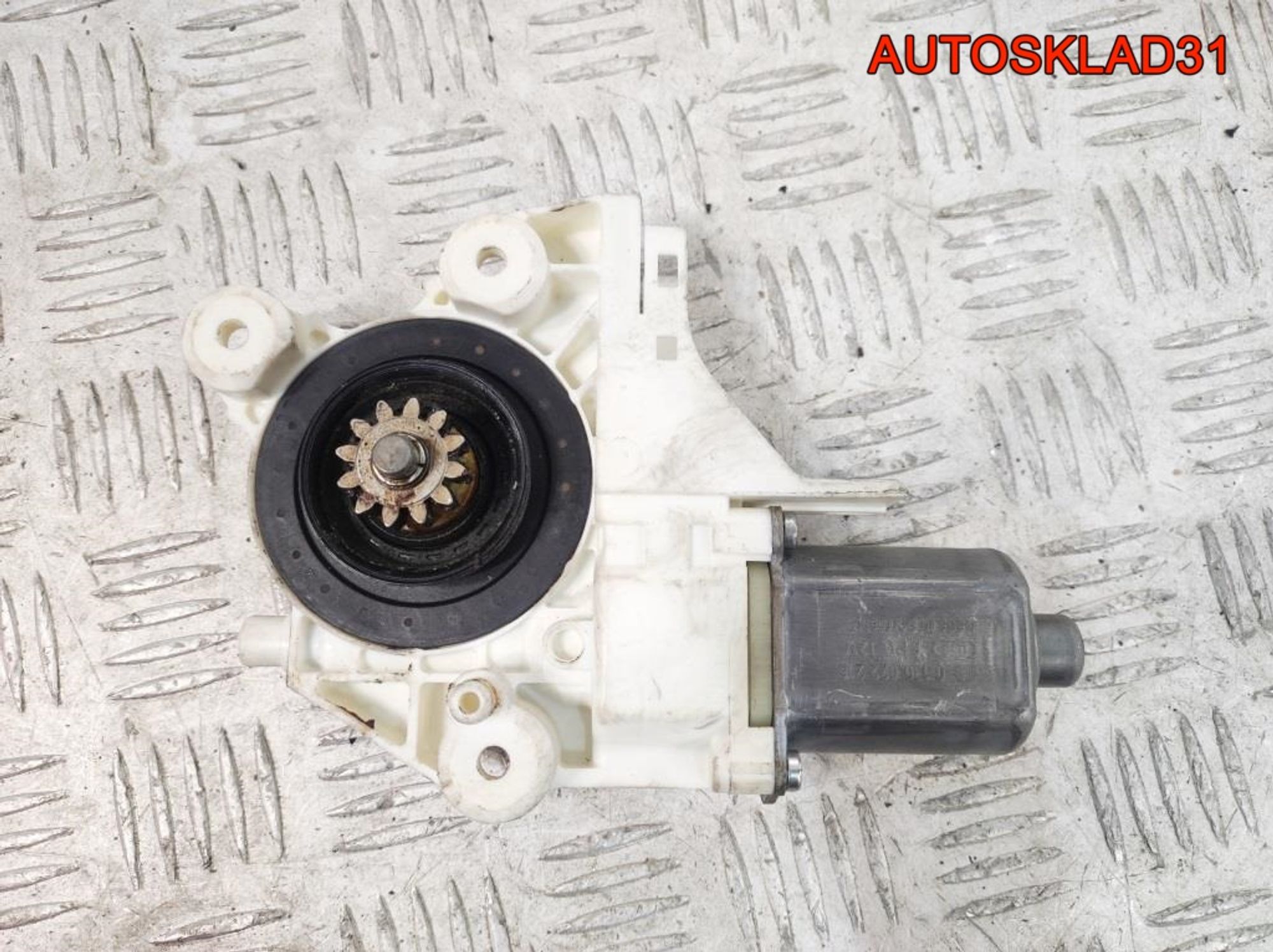 Моторчик стеклоподъемника п/п Ford Focus 2 995209101, 700 рублей, Дубовое