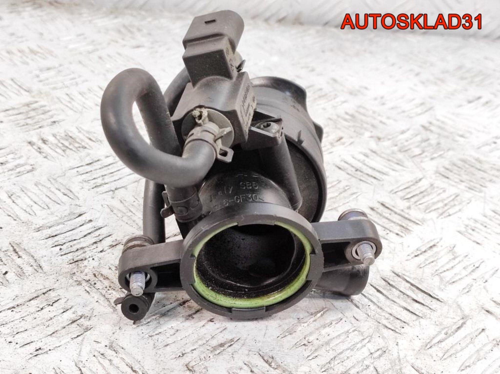 Коллектор впускной VW Golf 6 1.4 CAX 03C129656C, 1500 рублей, Дубовое