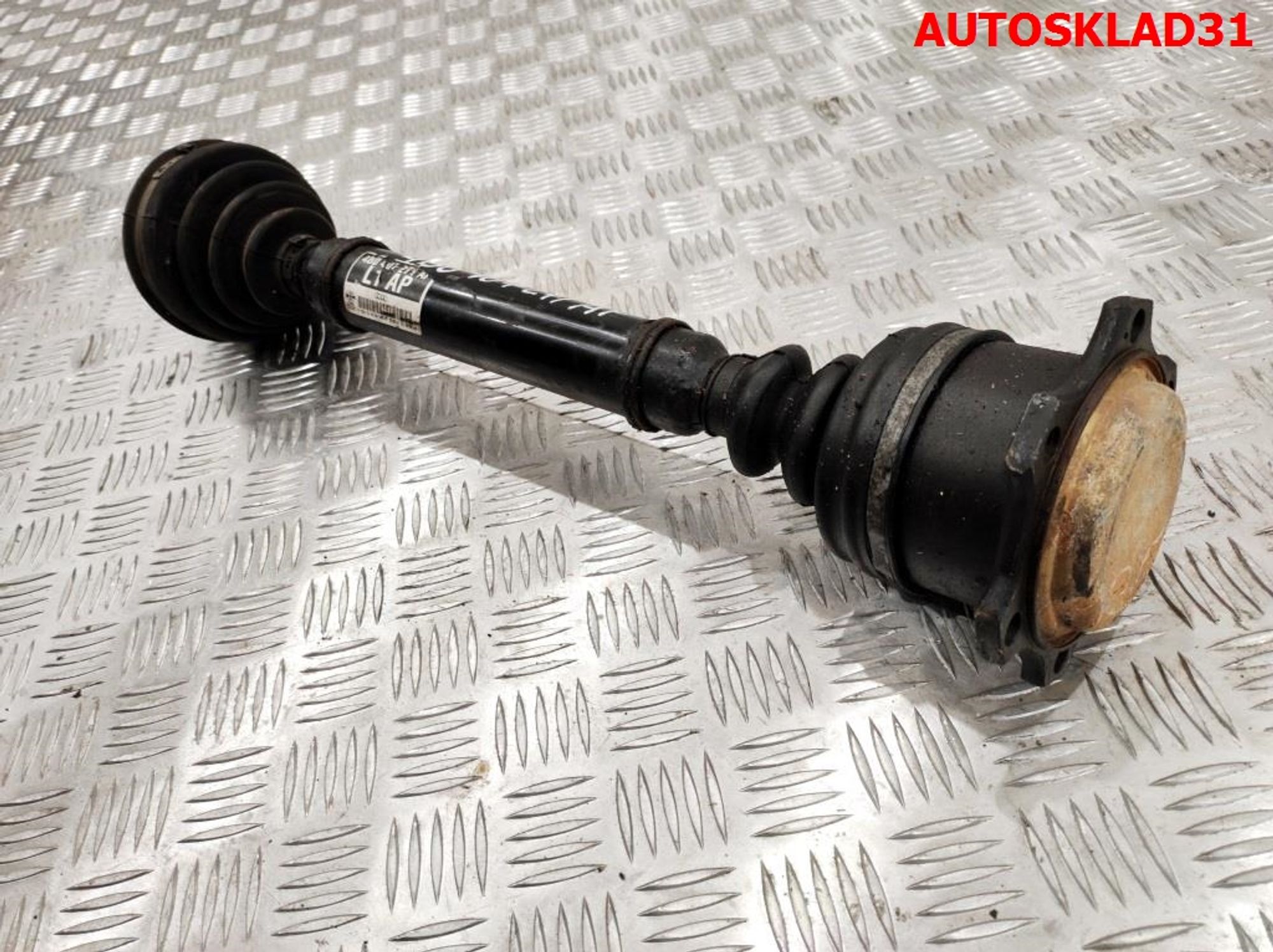 Полуось передняя левая Audi A6 C5 2,5 Дизель АКПП 4B0407271AP, 5000 рублей, Дубовое