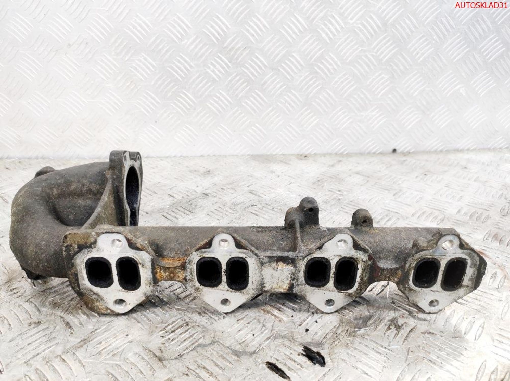 Коллектор впускной Renault Trafic 2,0 M9R 780 8201082165, 1500 рублей, Дубовое