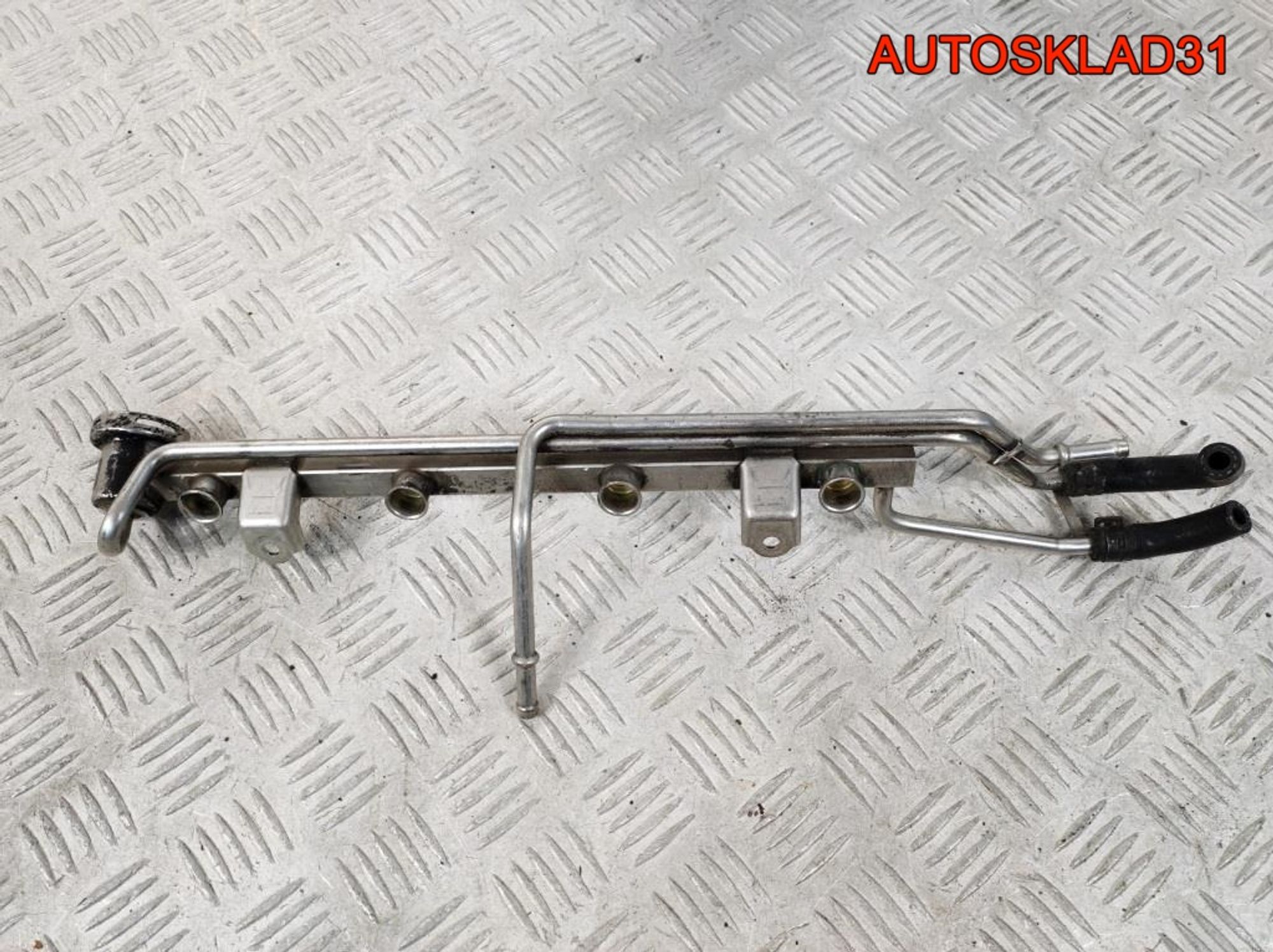 Рейка топливная VW Sharan 1,8 AWC 06A133681F, 900 рублей, Дубовое