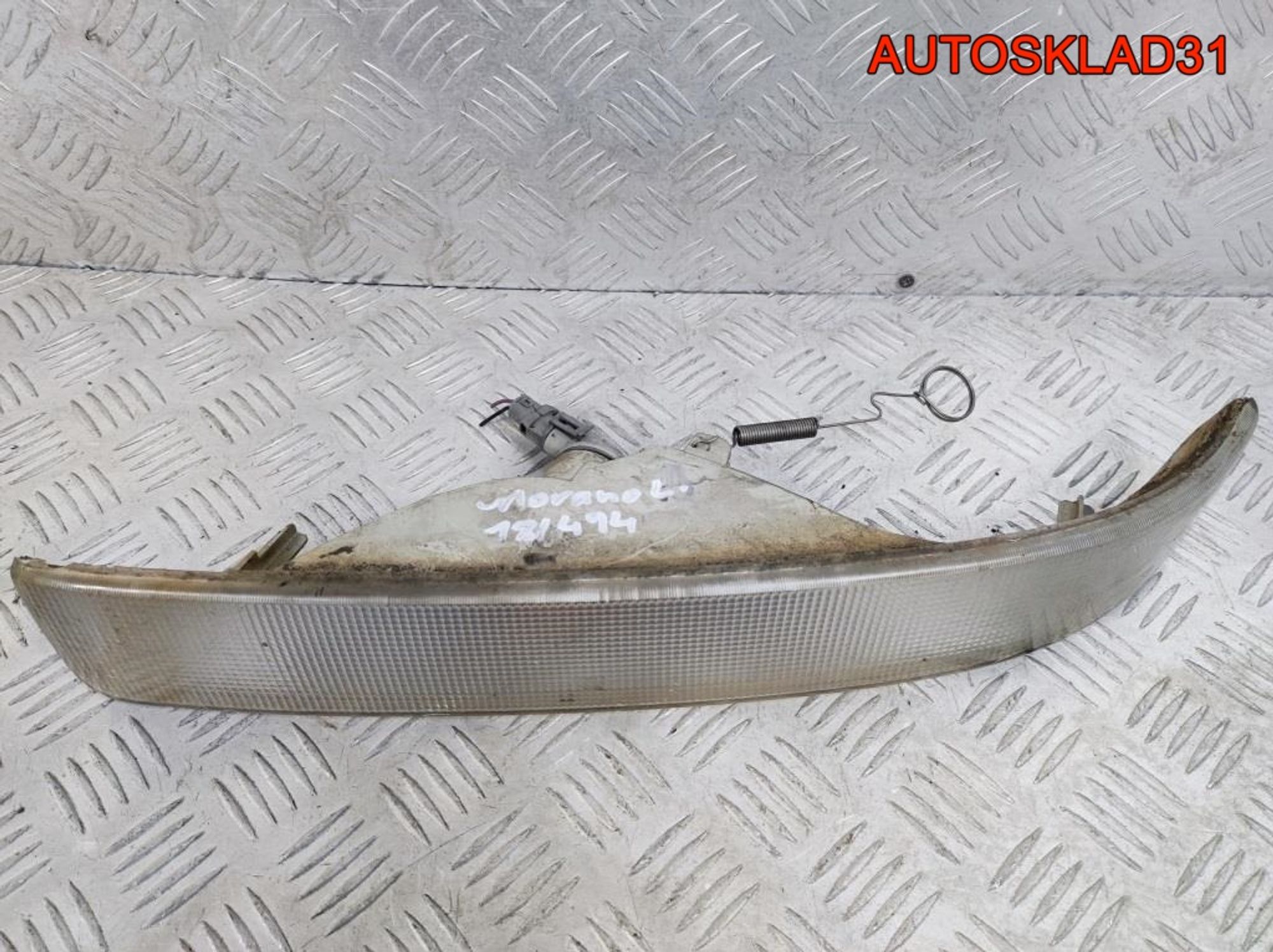 Поворотник левый белый Renault Master 2 7700353946, 2100 рублей, Дубовое