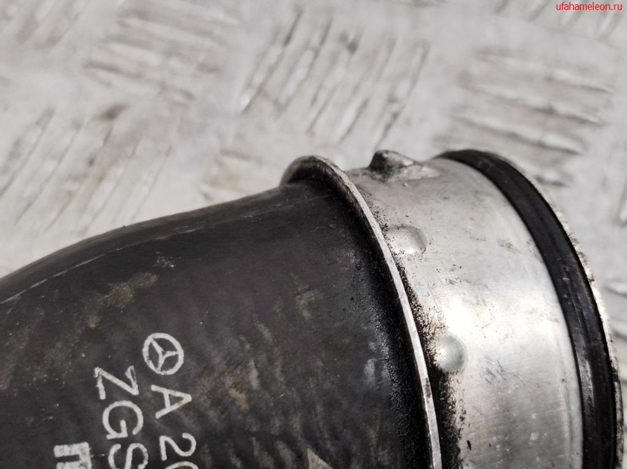 Патрубок интеркулера Mercedes Benz W203 2.2 Дизель A2035281482, 2000 рублей, Дубовое