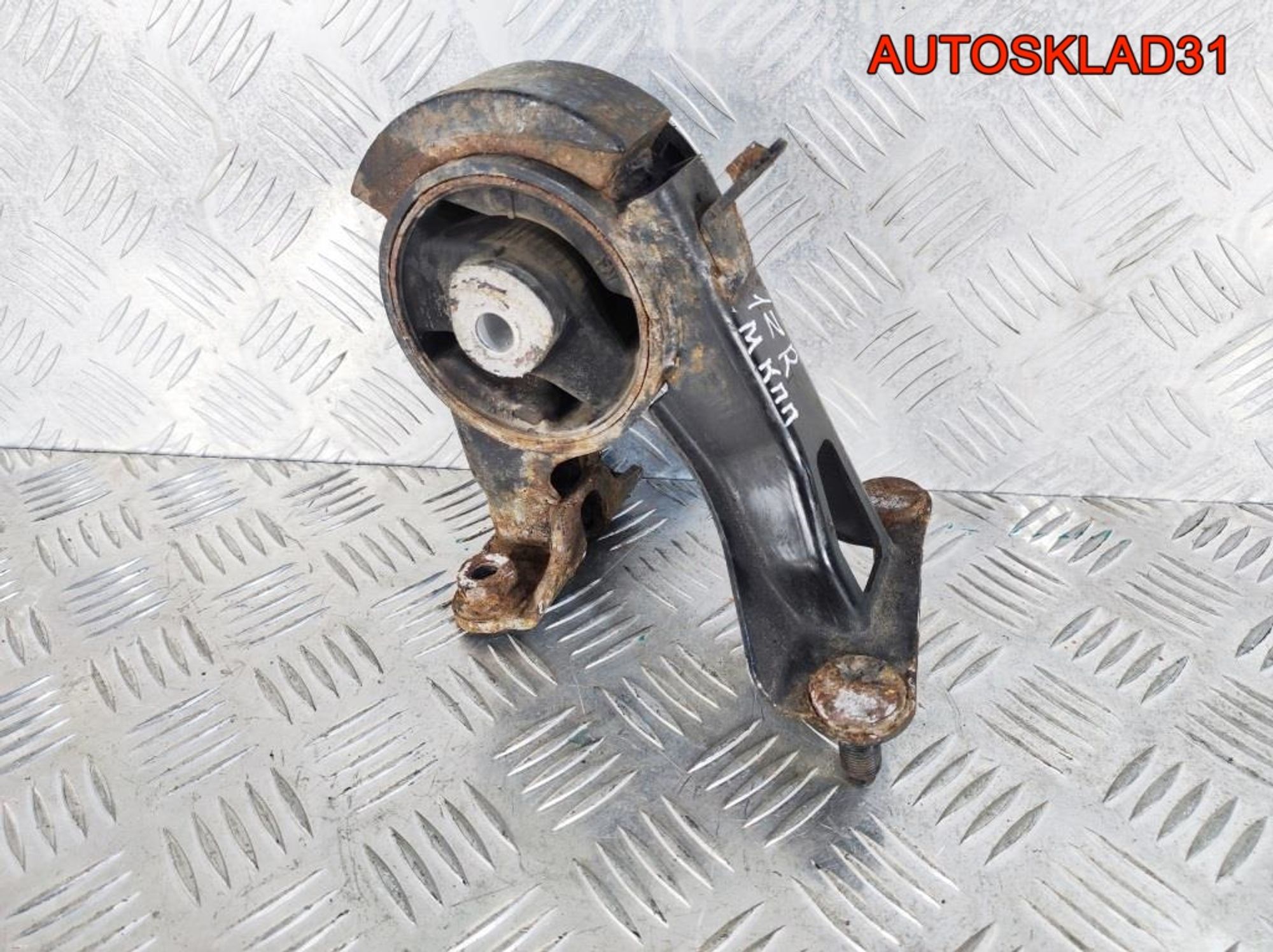 Опора двигателя задняя Toyota Corolla E15 1,6 1ZR, 2100 рублей, Дубовое