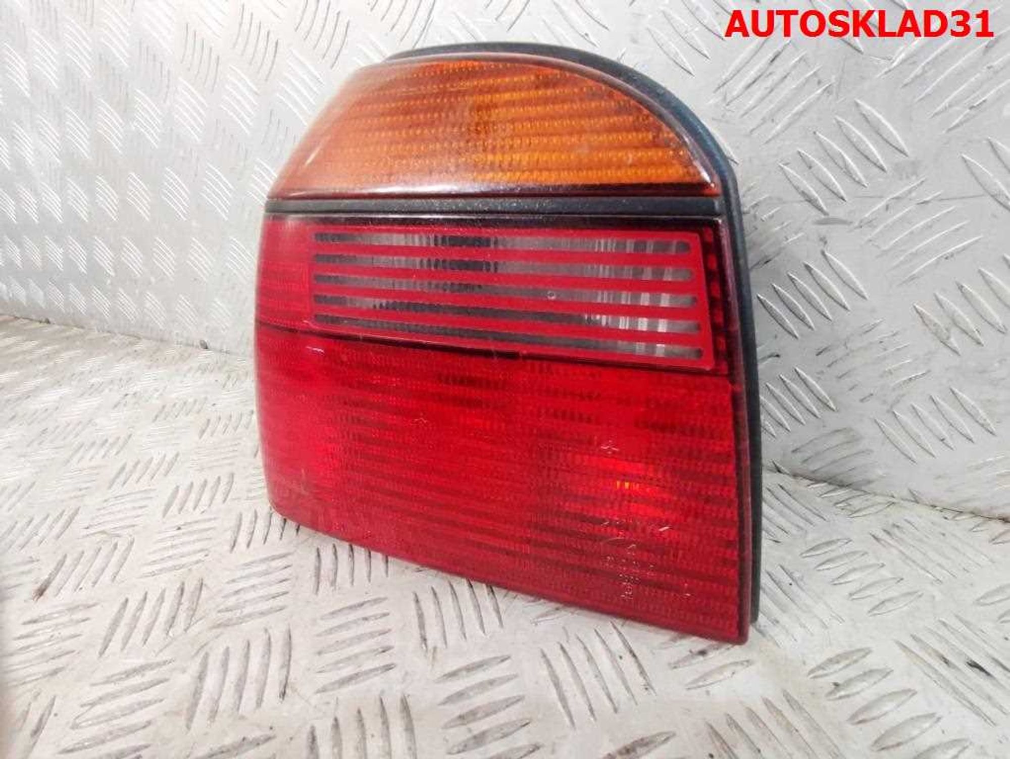 Фонарь задний левый VW Golf 3 1H6945111E, 2500 рублей, Дубовое