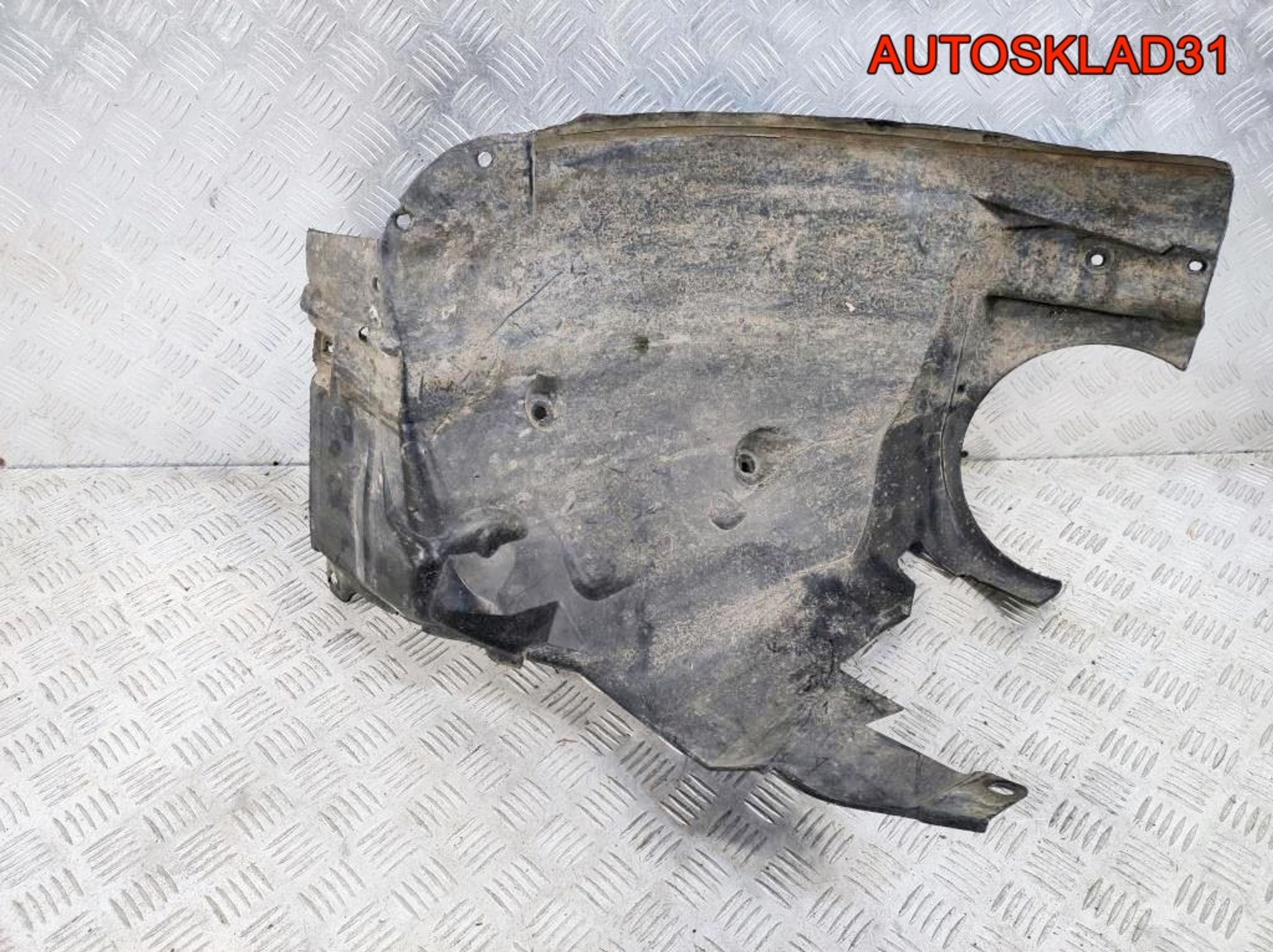 Локер передний правый Mercedes W203 A2038841222, 900 рублей, Дубовое