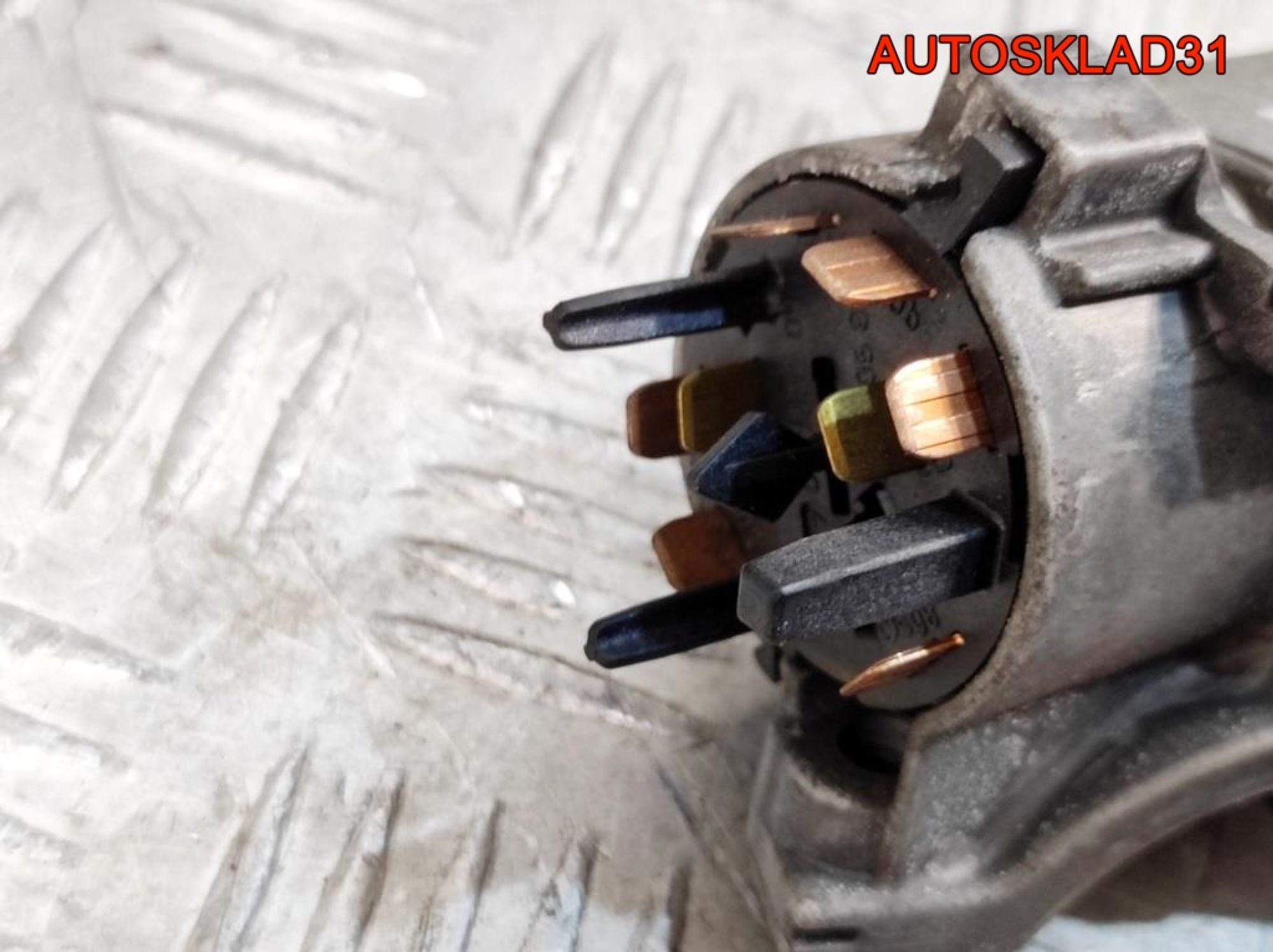 Комплект замок зажигания и личинки с ключомVW Passat B5 4B0905851, 3600 рублей, Дубовое