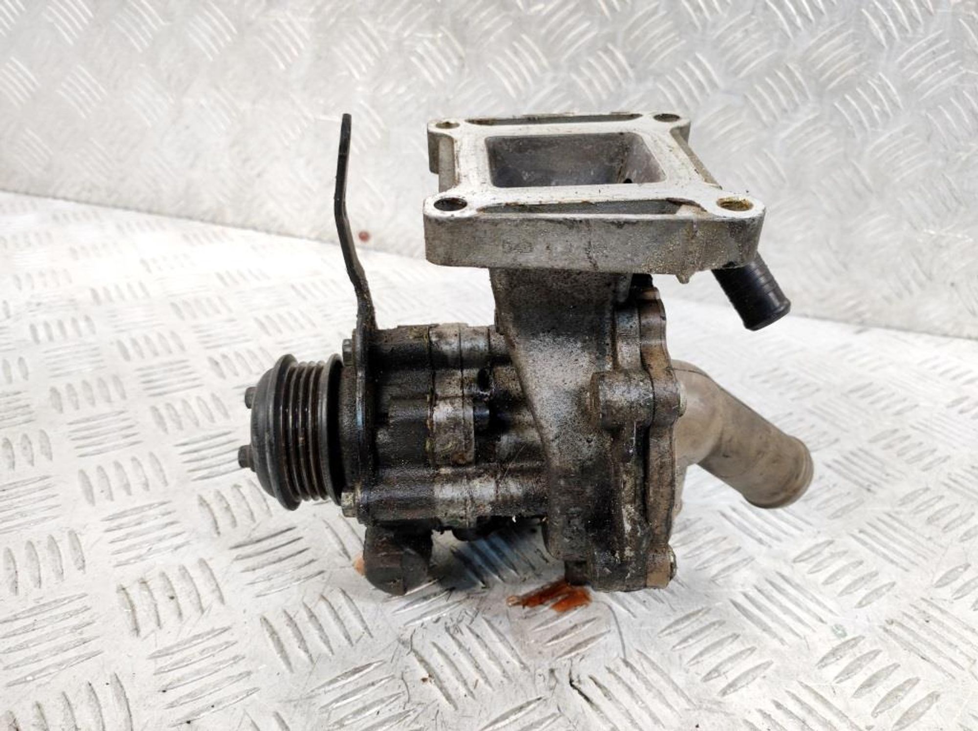 Насос ГУР Ford Mondeo 3 2,0 Дизель XS713A674BE, 4500 рублей, Дубовое