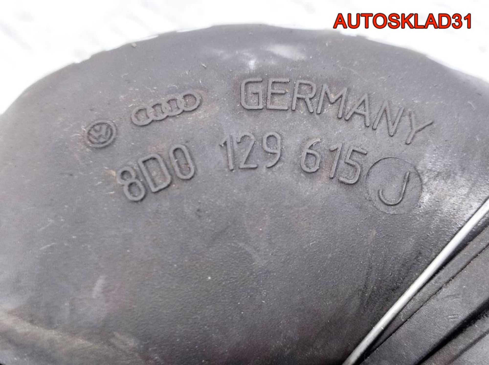 Патрубок интеркулера VW Passat B5 AVB 8D0129615J, 1300 рублей, Дубовое