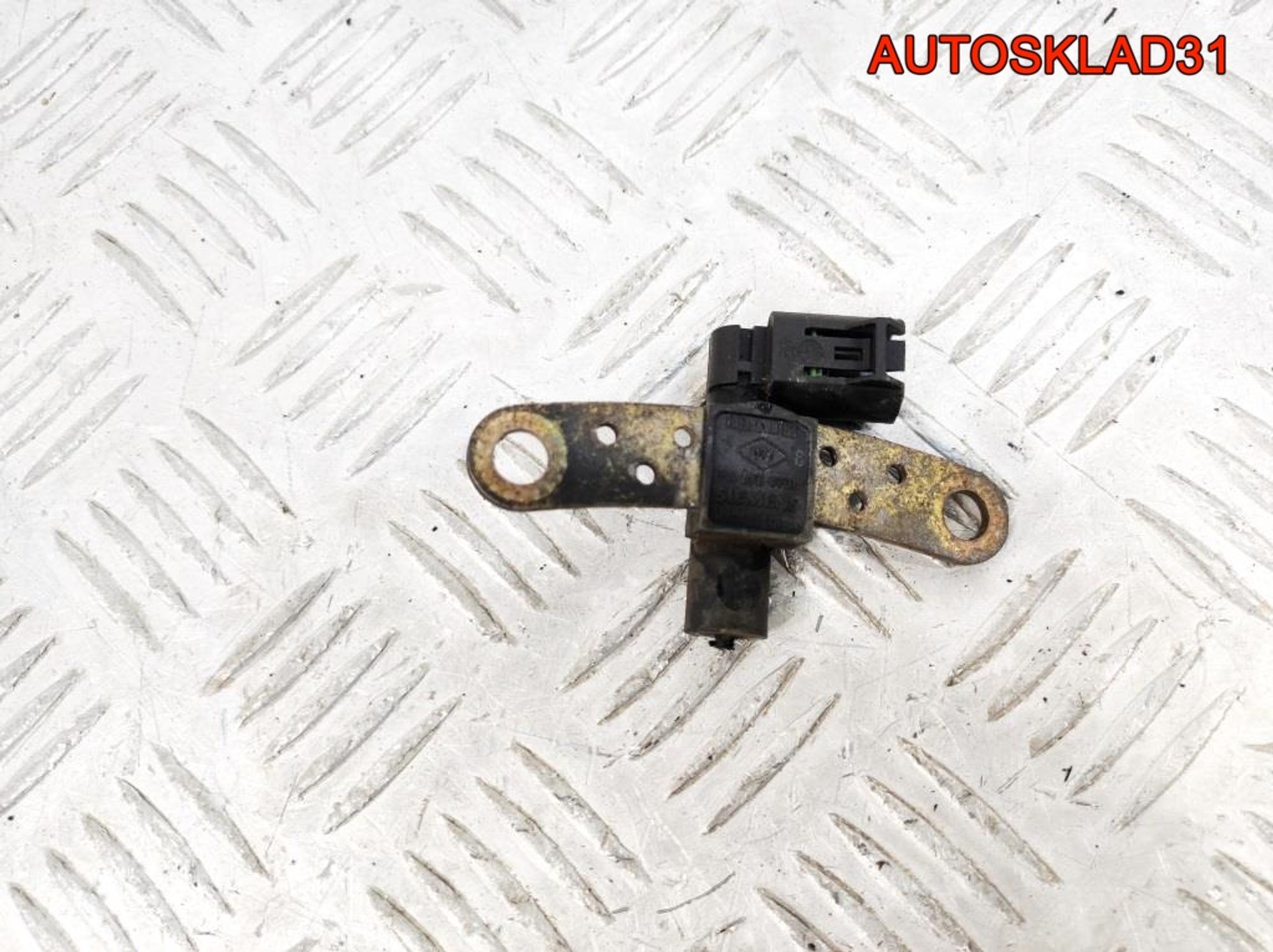 Датчик положения коленвала Renault Megane 2 K4J 7700103069, 900 рублей, Дубовое