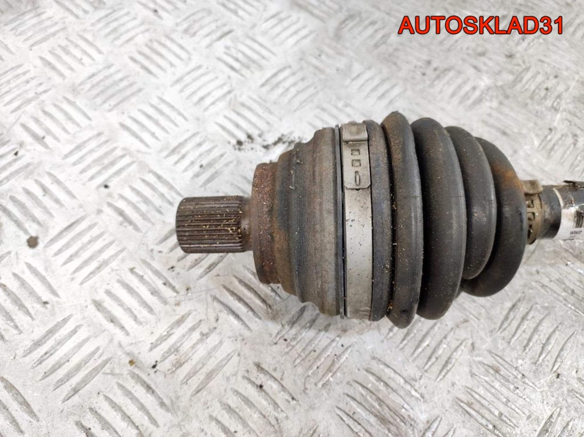 Полуось передняя левая VW Golf Plus 1,4 CAXA Бензин 1K0407271JA, 4500 рублей, Дубовое