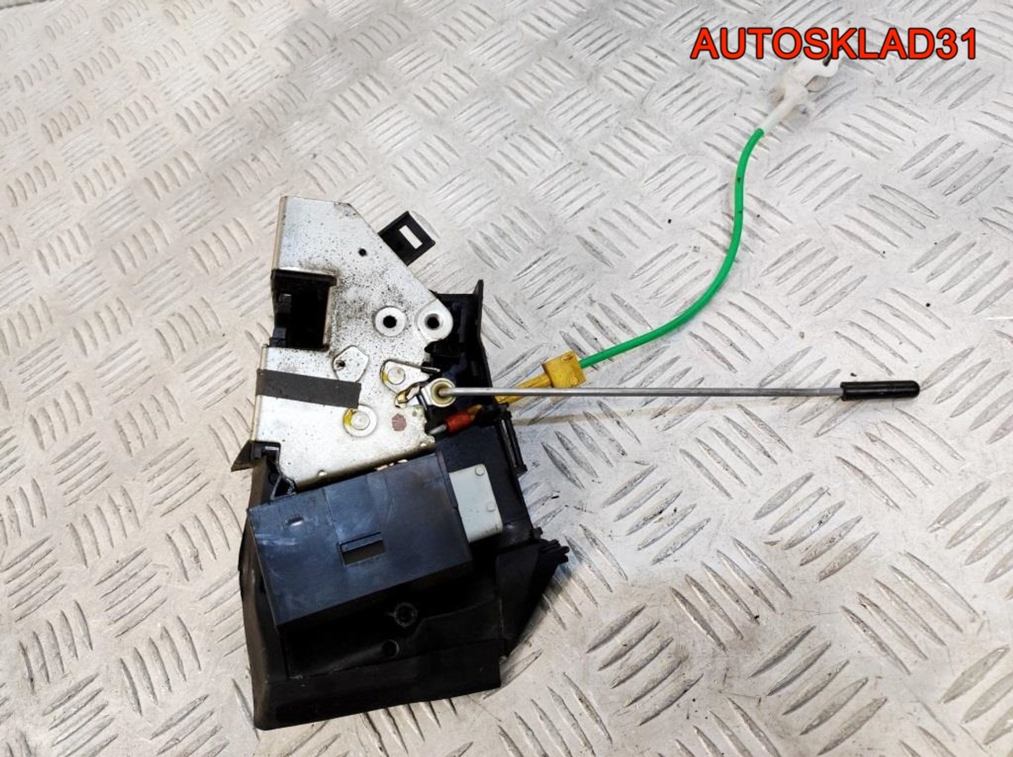 Замок двери передней правой BMW E39 51218235102, 2300 рублей, Дубовое