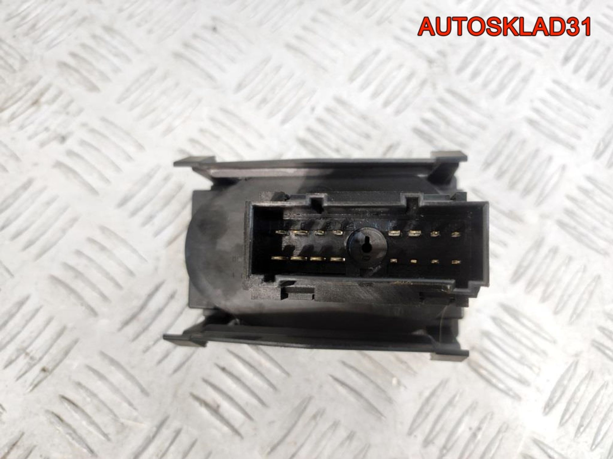 Переключатель света Ford Focus 2 4M5T13A024EA, 2500 рублей, Дубовое