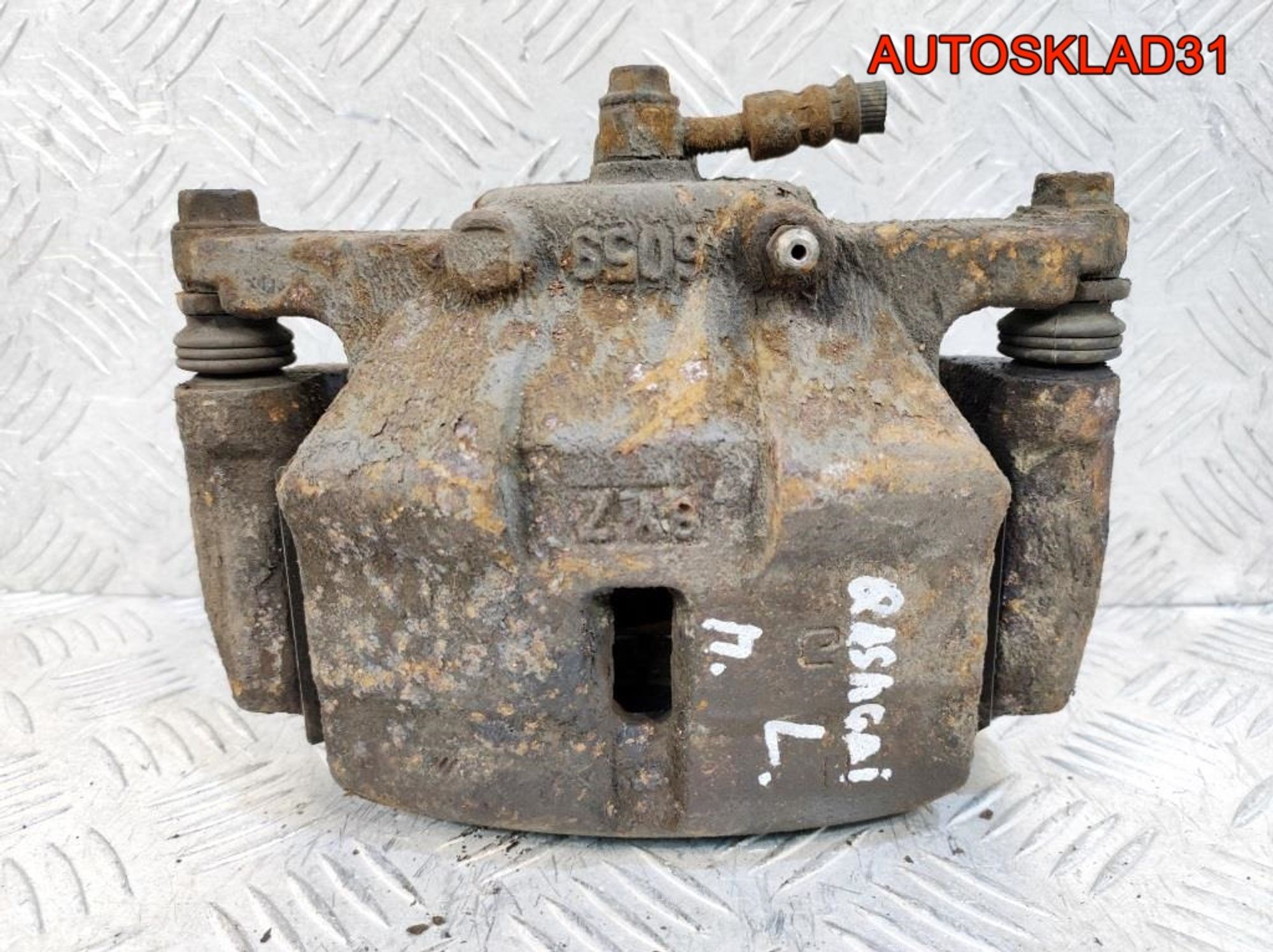 Суппорт тормозной передний левый Nissan Qashqai, 2100 рублей, Дубовое