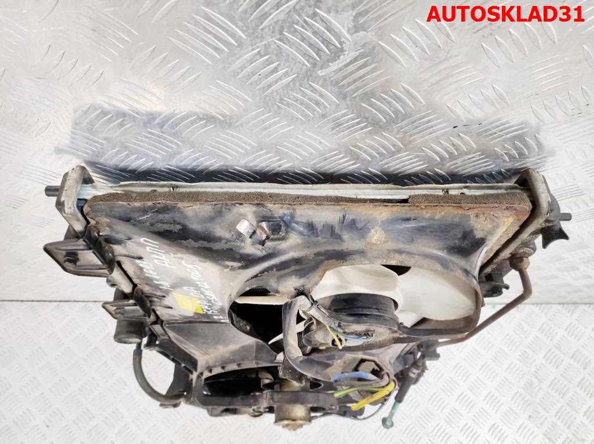 Кассета радиаторов в сборе Mitsubishi Carisma DA 1,8 4G93 Бензин АКПП, 4000 рублей, Дубовое