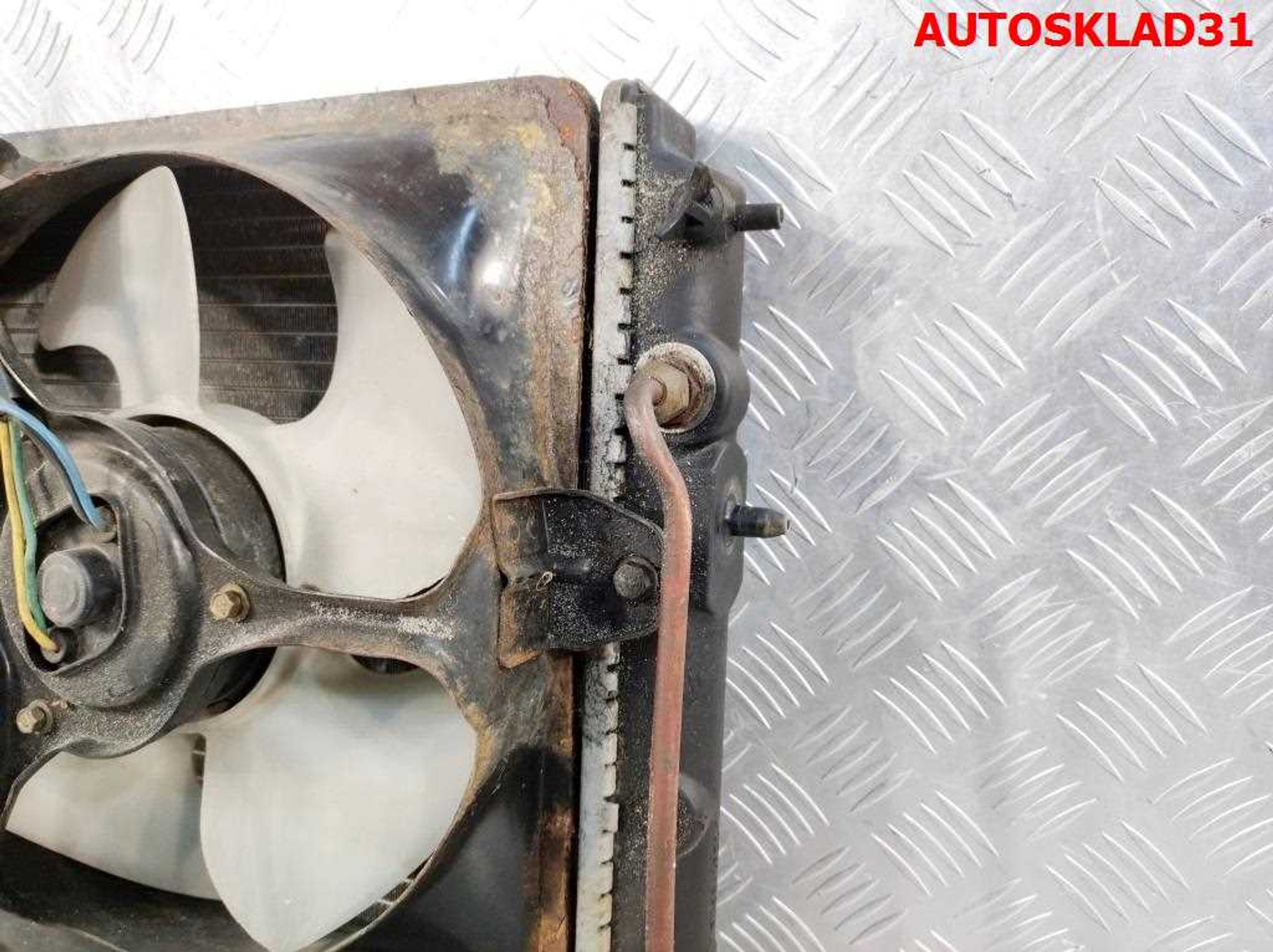 Кассета радиаторов в сборе Mitsubishi Carisma DA 1,8 4G93 Бензин АКПП, 4000 рублей, Дубовое