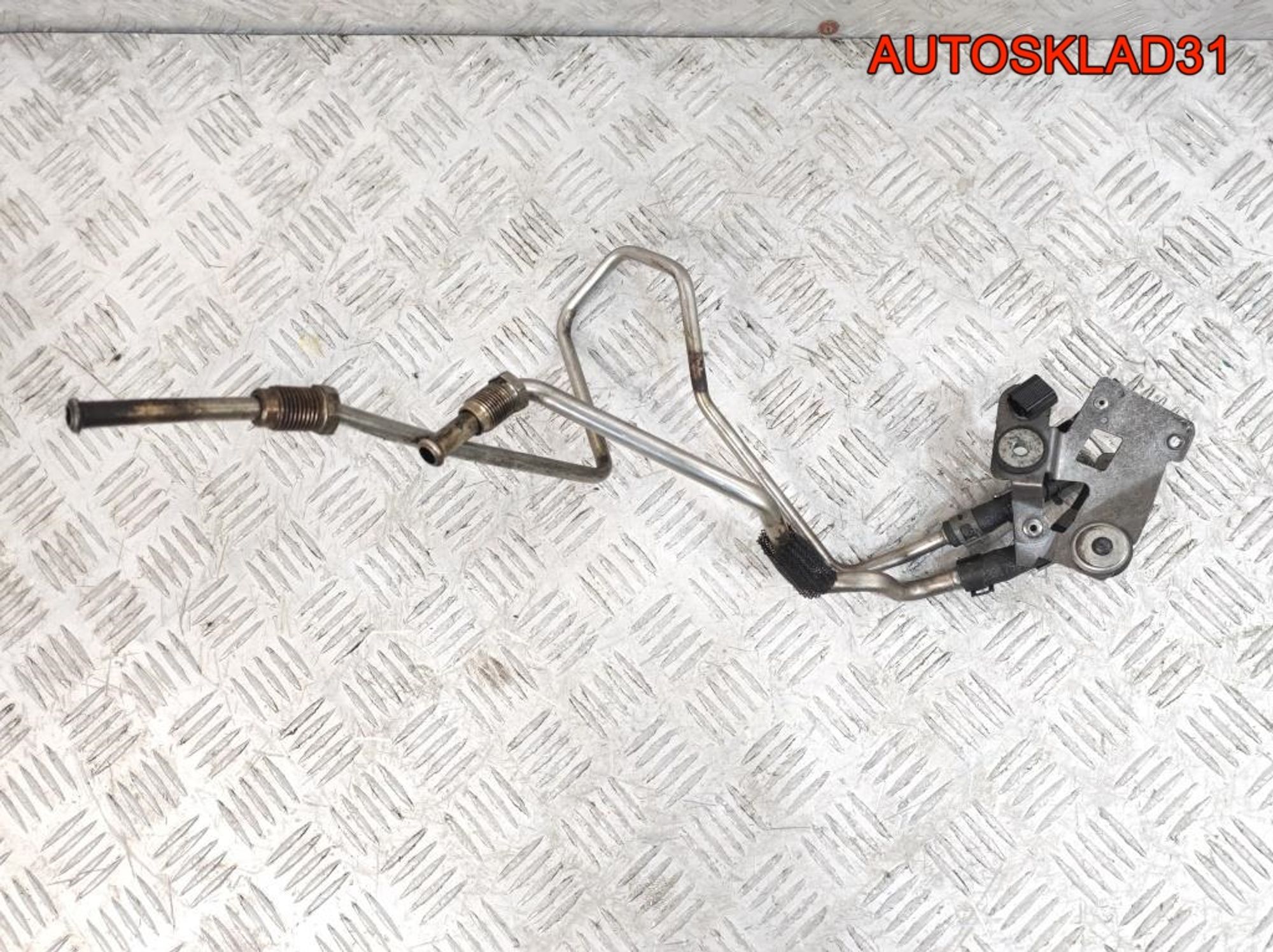 Трубка системы EGR VW Passat B6 3C0131552L, 1000 рублей, Дубовое