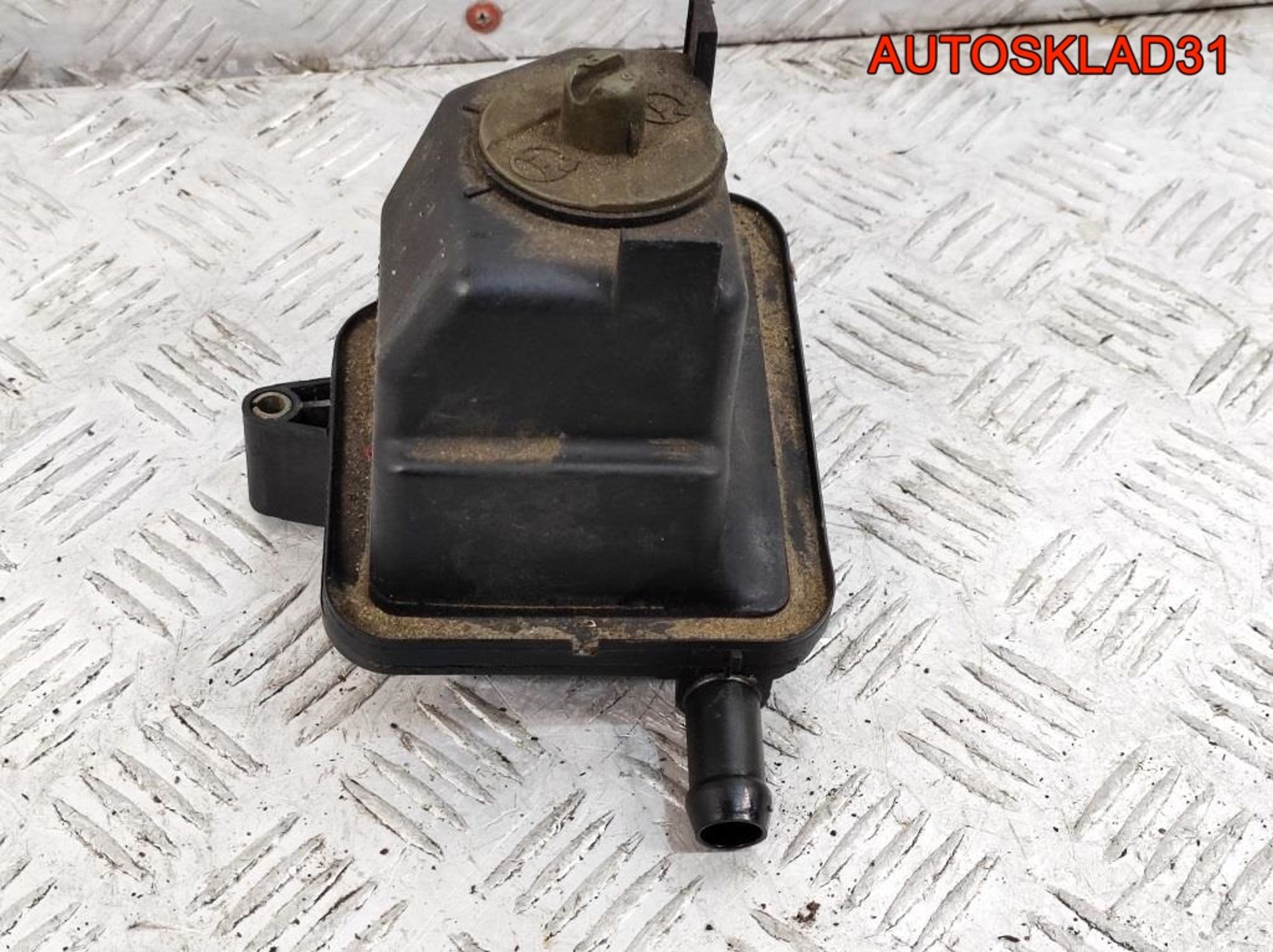 Бачок гидроусилителя Volkswagen Golf 4 1J0422371B, 600 рублей, Дубовое