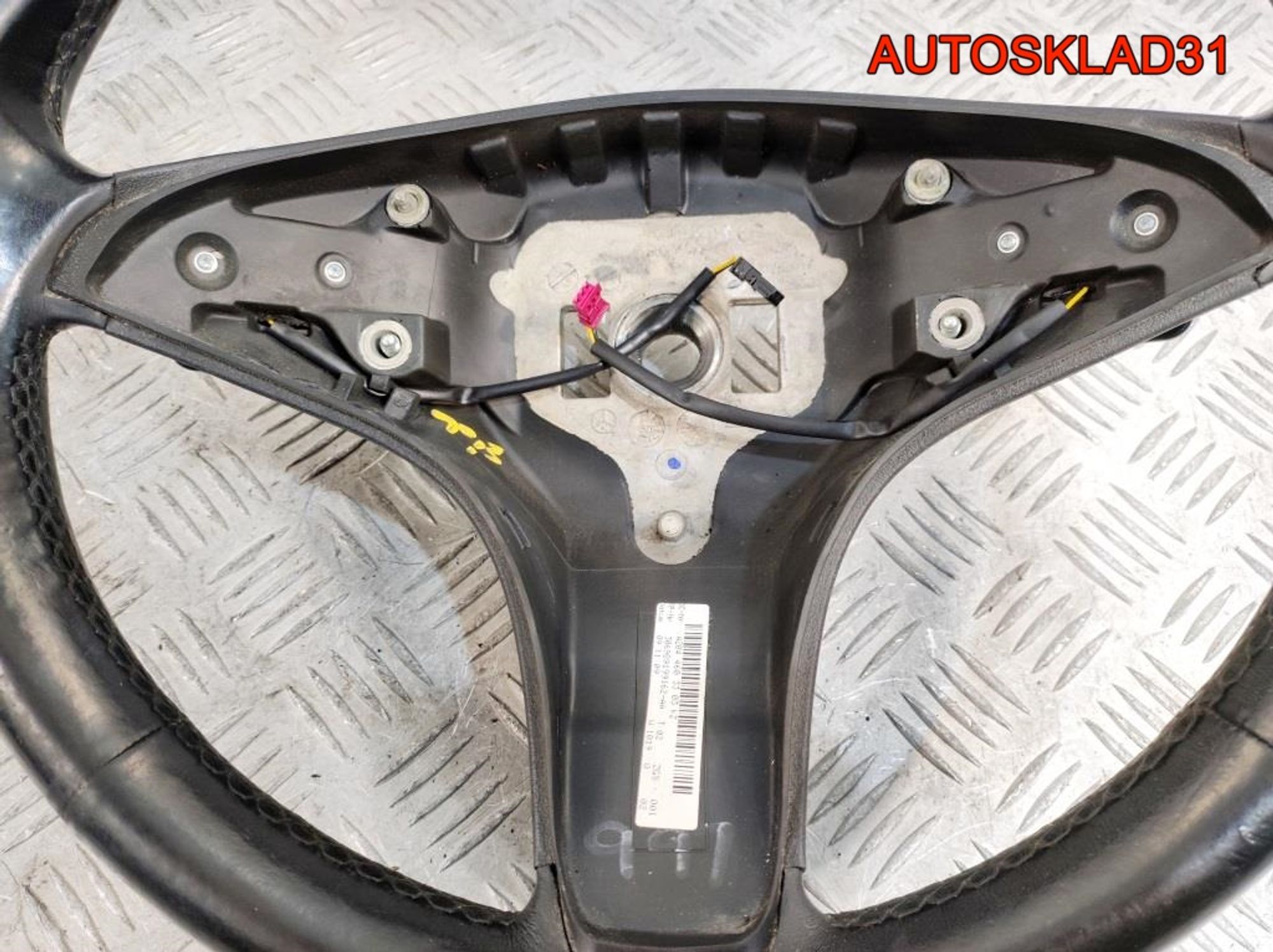 Рулевое колесо Кожа Mercedes GLK X204 A2044603303, 4500 рублей, Дубовое