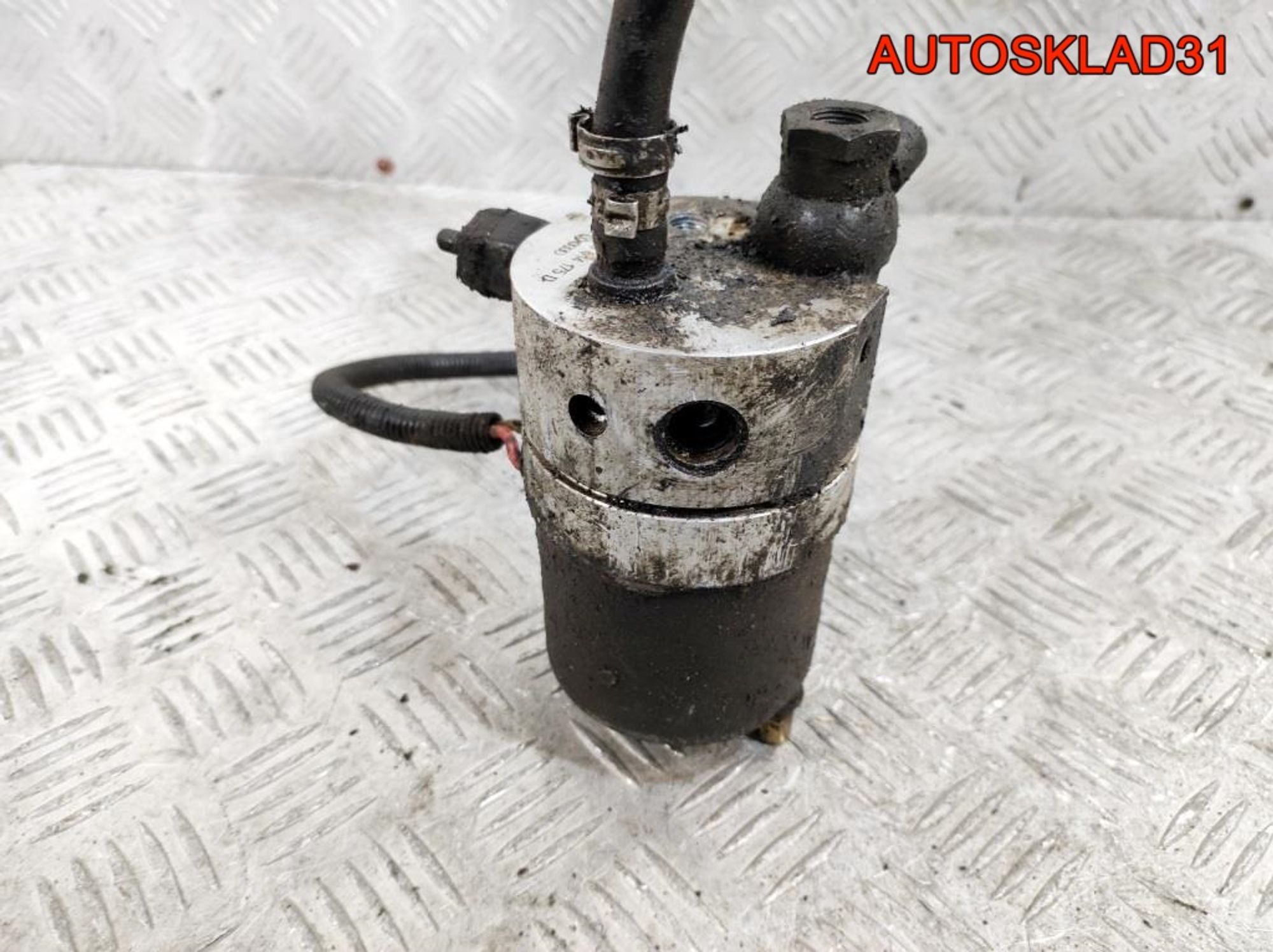 Распределитель тормозных сил Audi A6 C5 8E0614175D, 1400 рублей, Дубовое