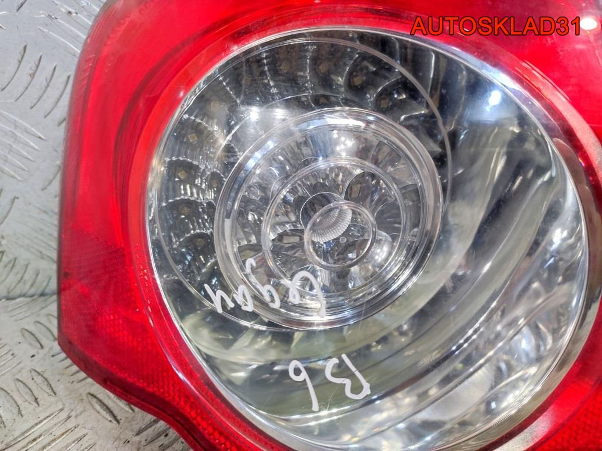 Фонарь задний левый VW Passat B6 3C5945095H Седан, 5700 рублей, Дубовое