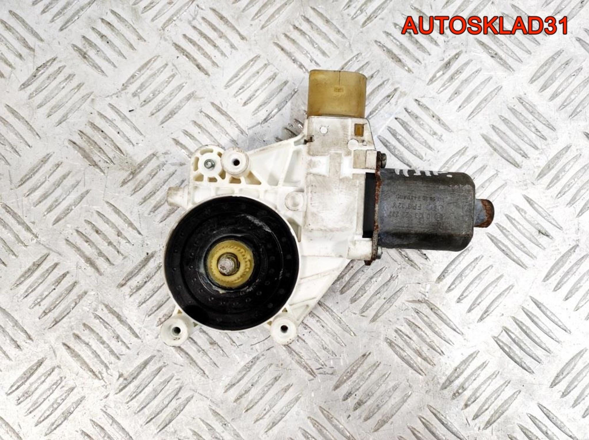 Моторчик стеклоподъемника п/п BMW E90 67626927028, 1100 рублей, Дубовое