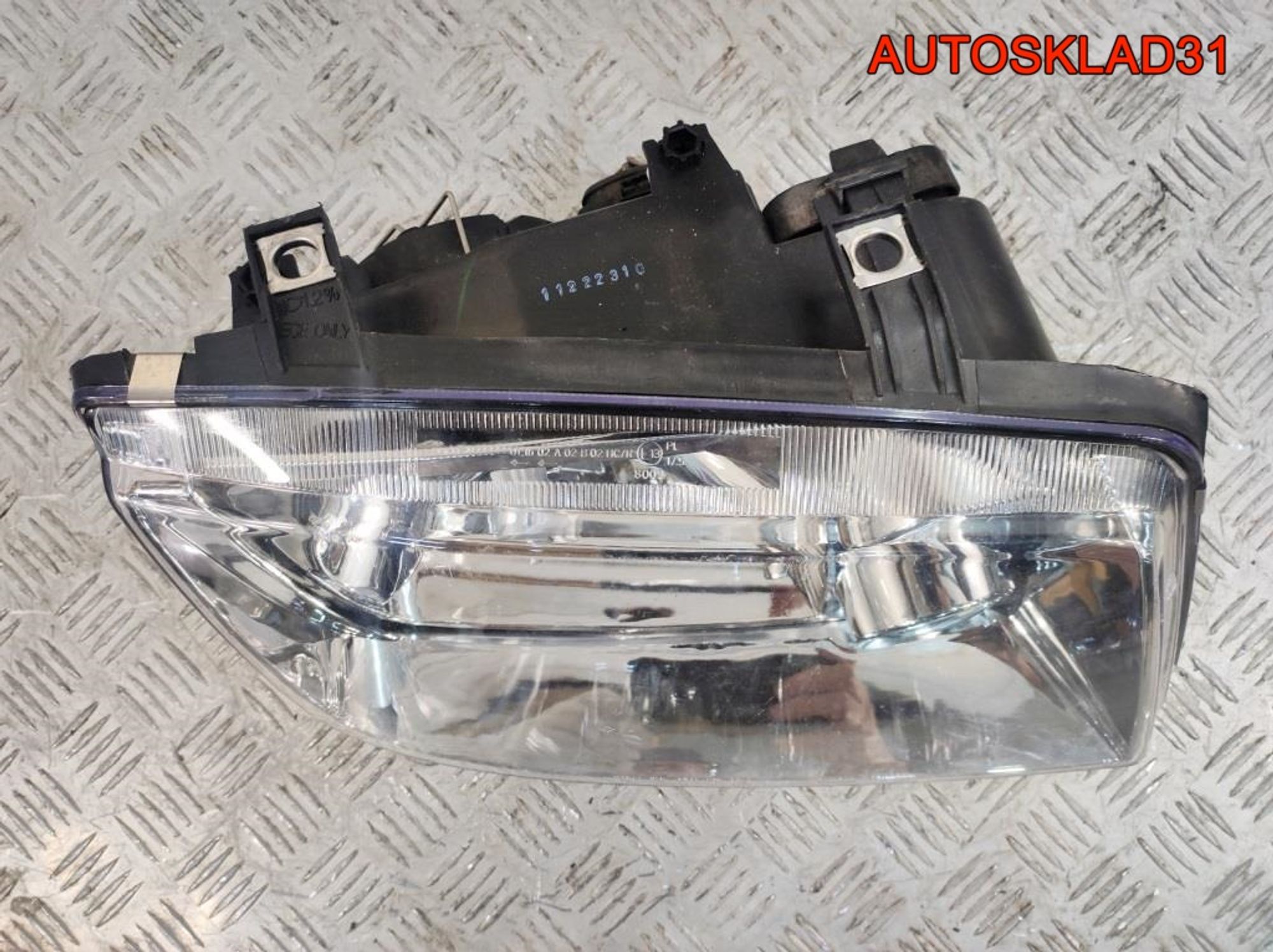 Фара правая Taiwan Volkswagen Bora 205653B, 6500 рублей, Дубовое