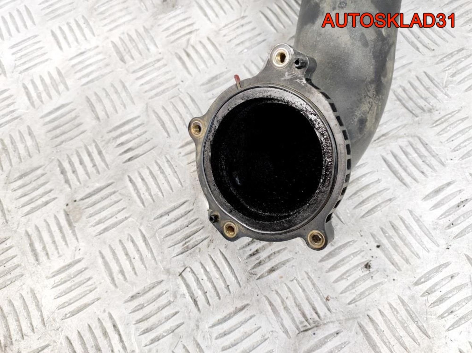 Воздуховод Mercedes GLK X204 651.912 A6510903637, 1000 рублей, Дубовое