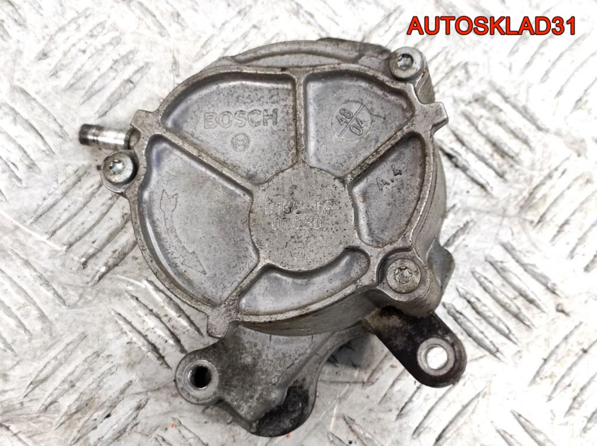 Насос вакуумный Peugeot 407 2,0 Дизель D1651A, 2000 рублей, Дубовое