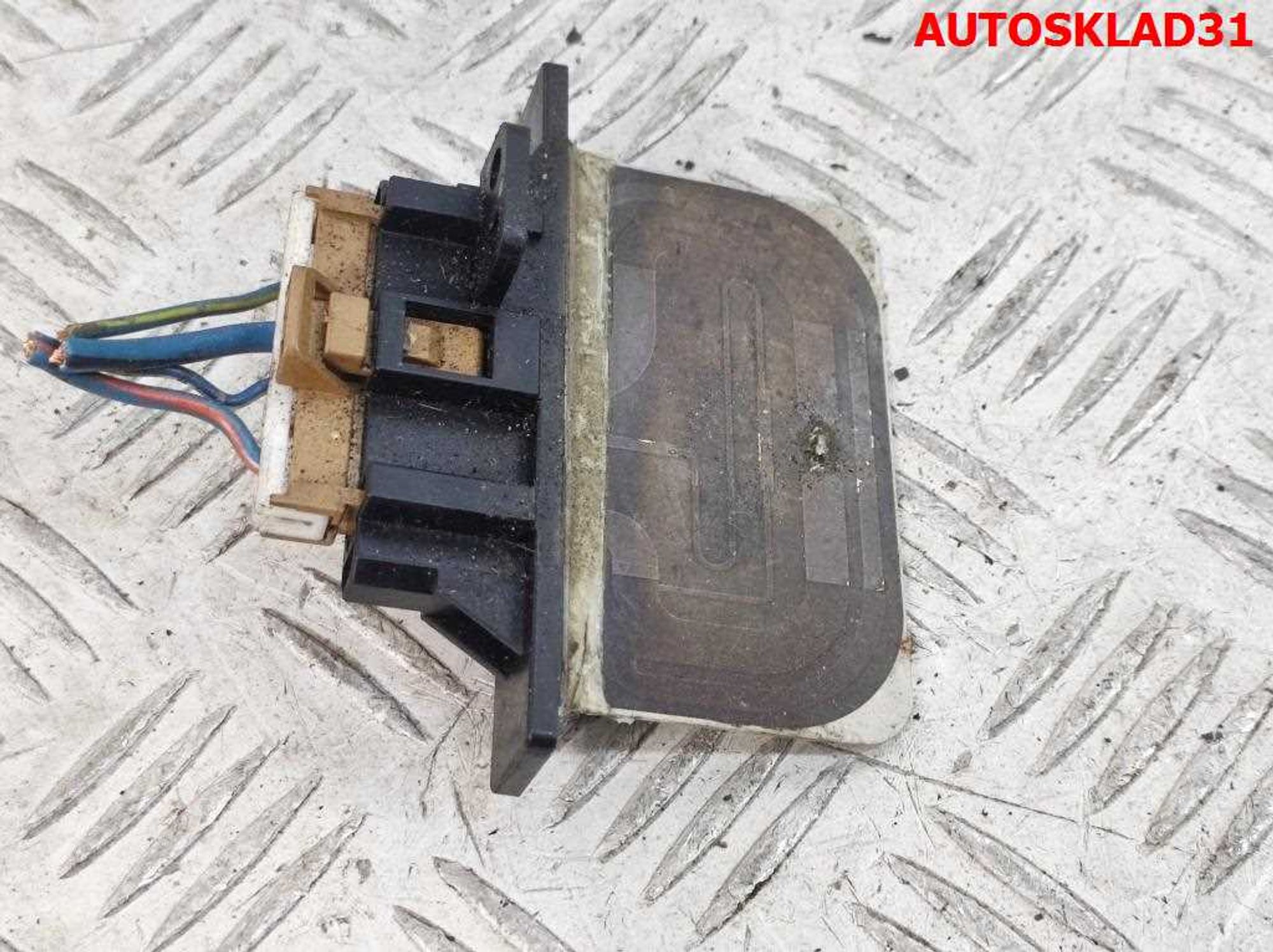Резистор отопителя Nissan Primera P11 271502F900, 1000 рублей, Дубовое