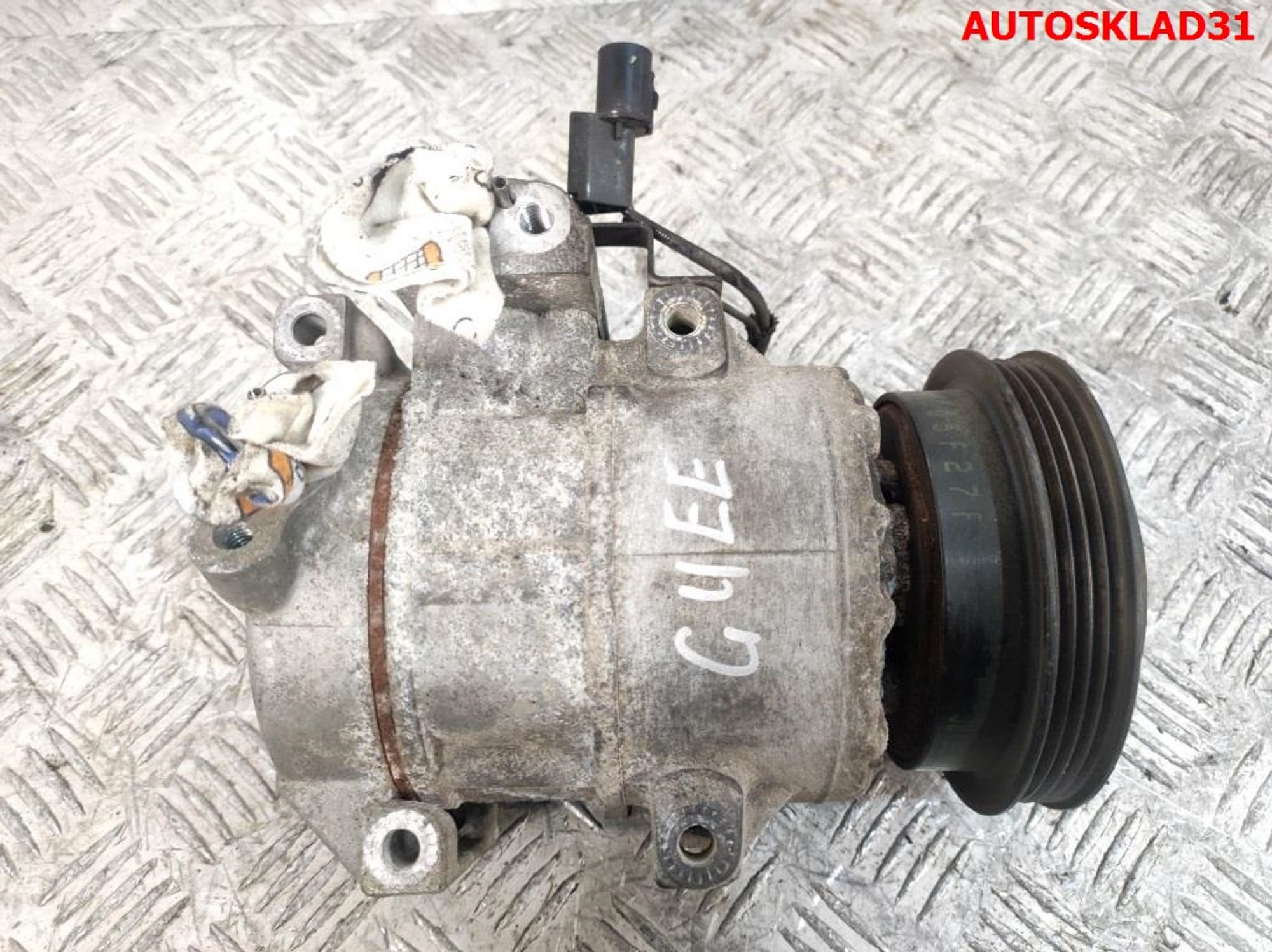 Компрессор кондиционера Kia Rio 2 1,4 G4EE Бензин 1127024600, 7000 рублей, Дубовое