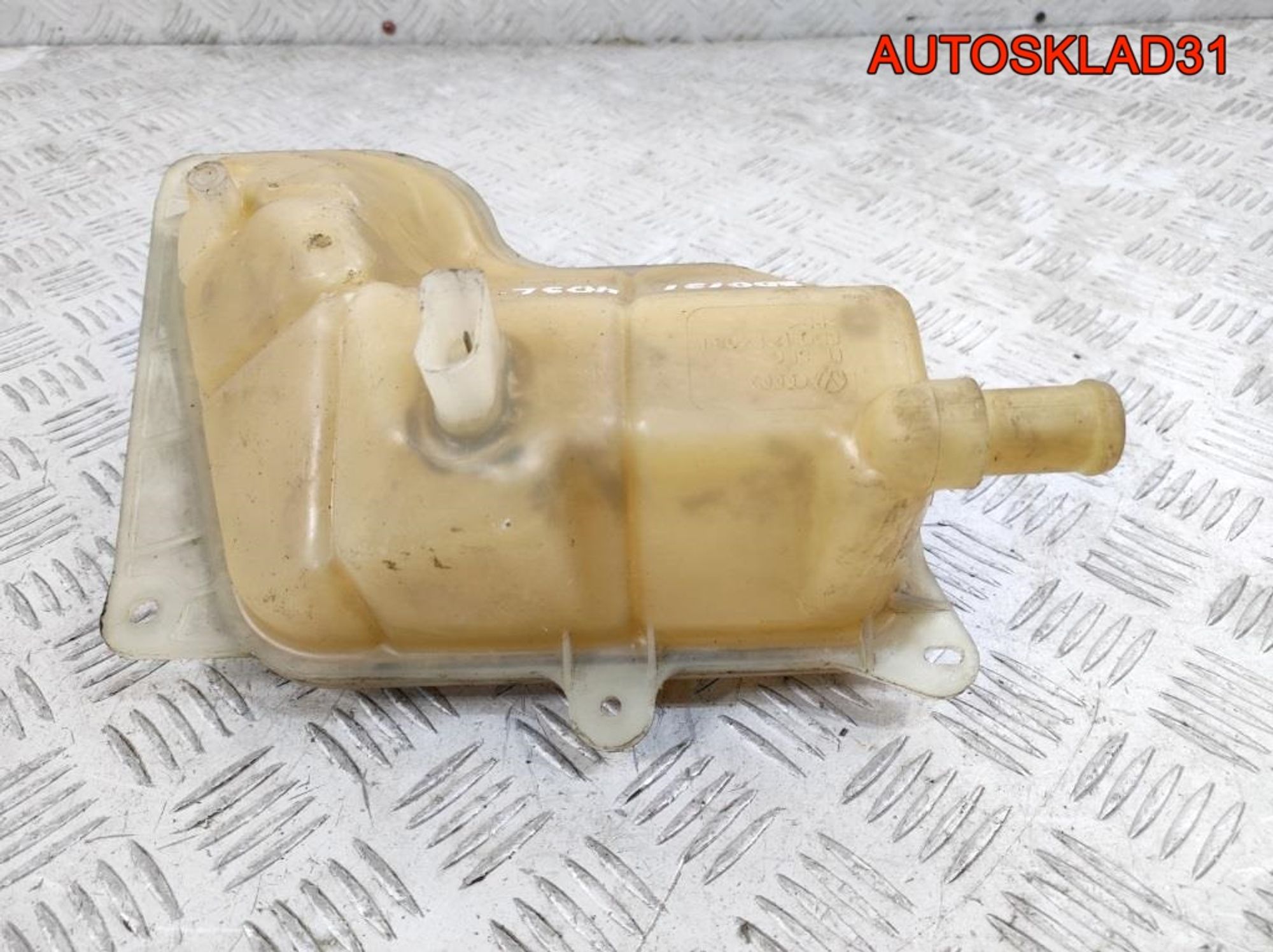 Бачок расширительный VW Passat B5 8D0121403L, 1200 рублей, Дубовое