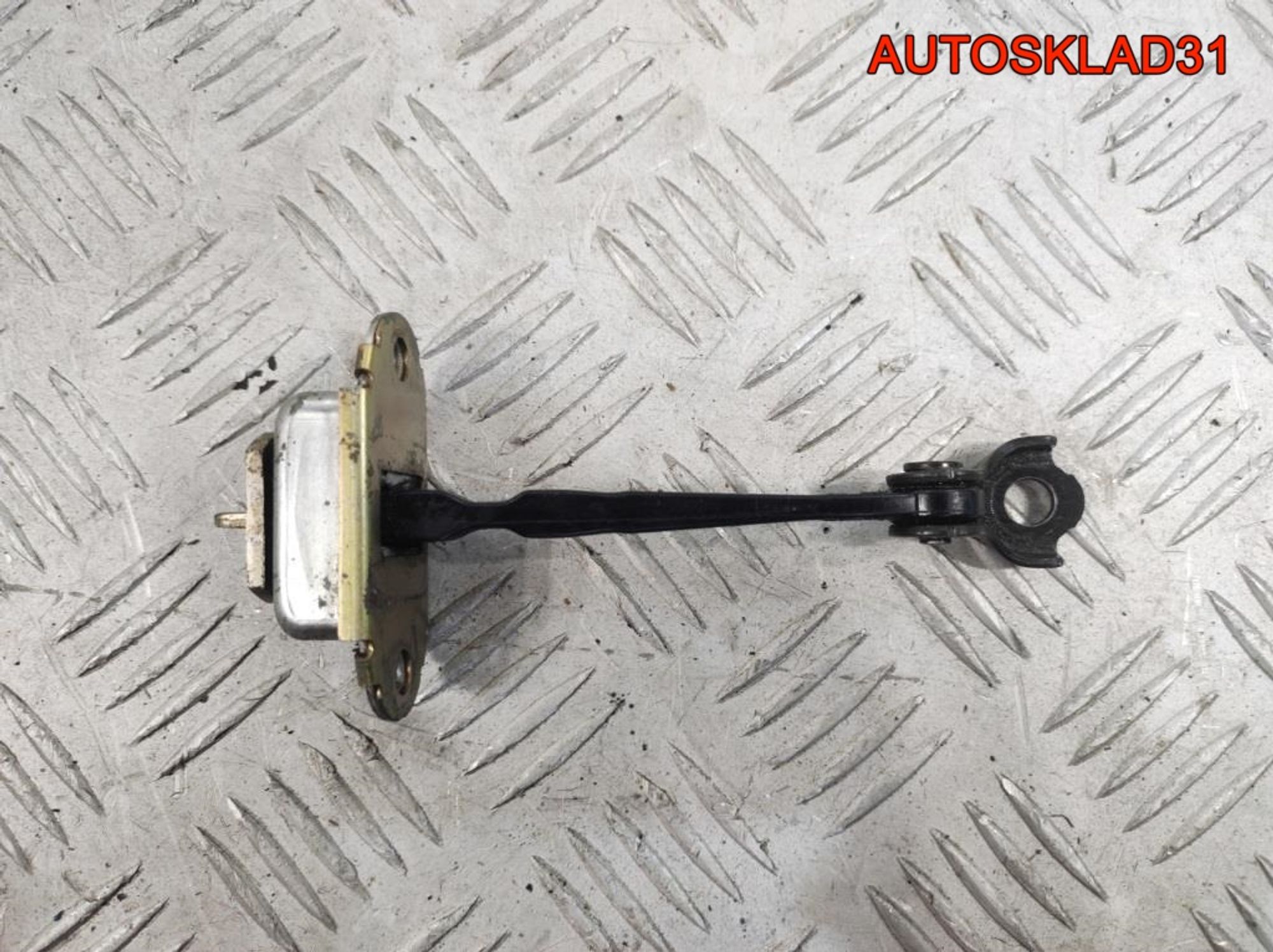 Ограничитель двери задней Nissan Note E11 824301U60A, 800 рублей, Дубовое